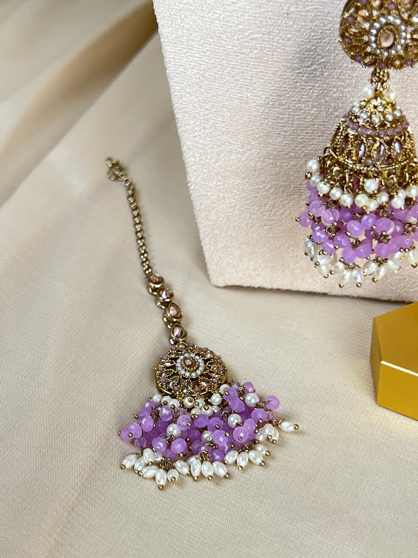 Nauratan Pearl Choker Set w/Jhumka Earrings