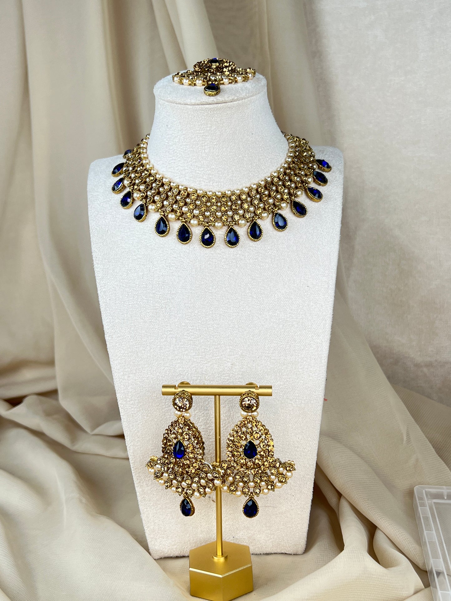 Gold Choker with Earring & Tikka