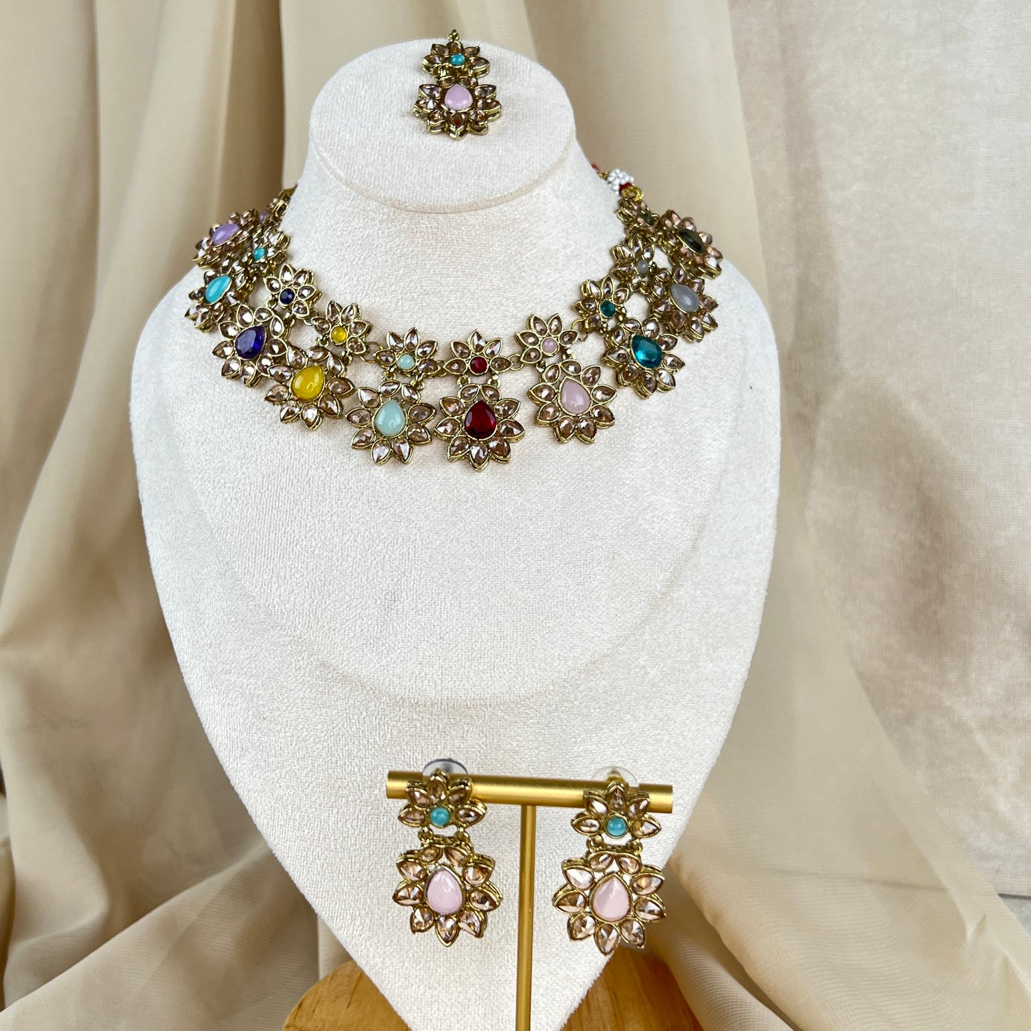 Flower Polki Necklace Set