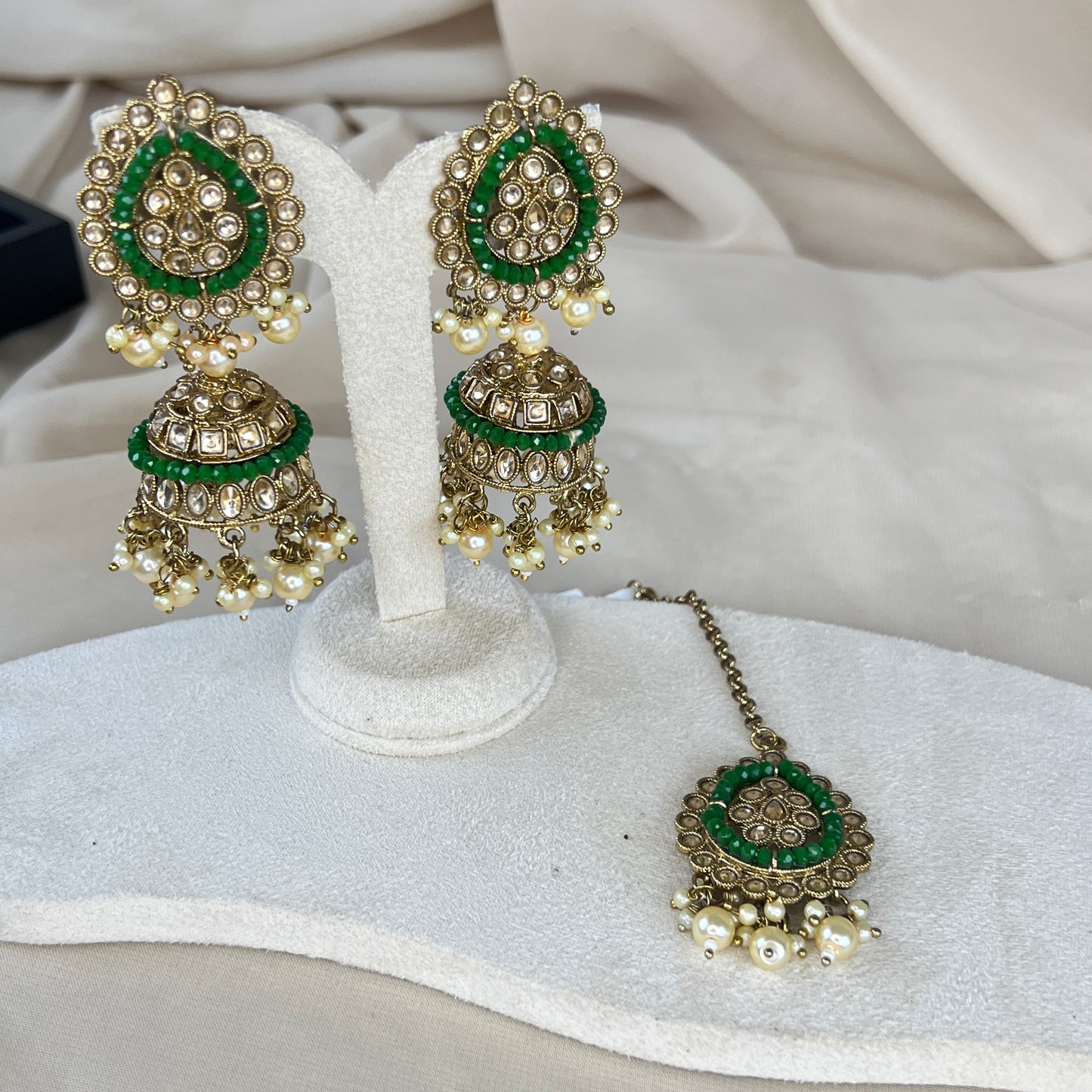 Jhumka Earring and Tikka Set