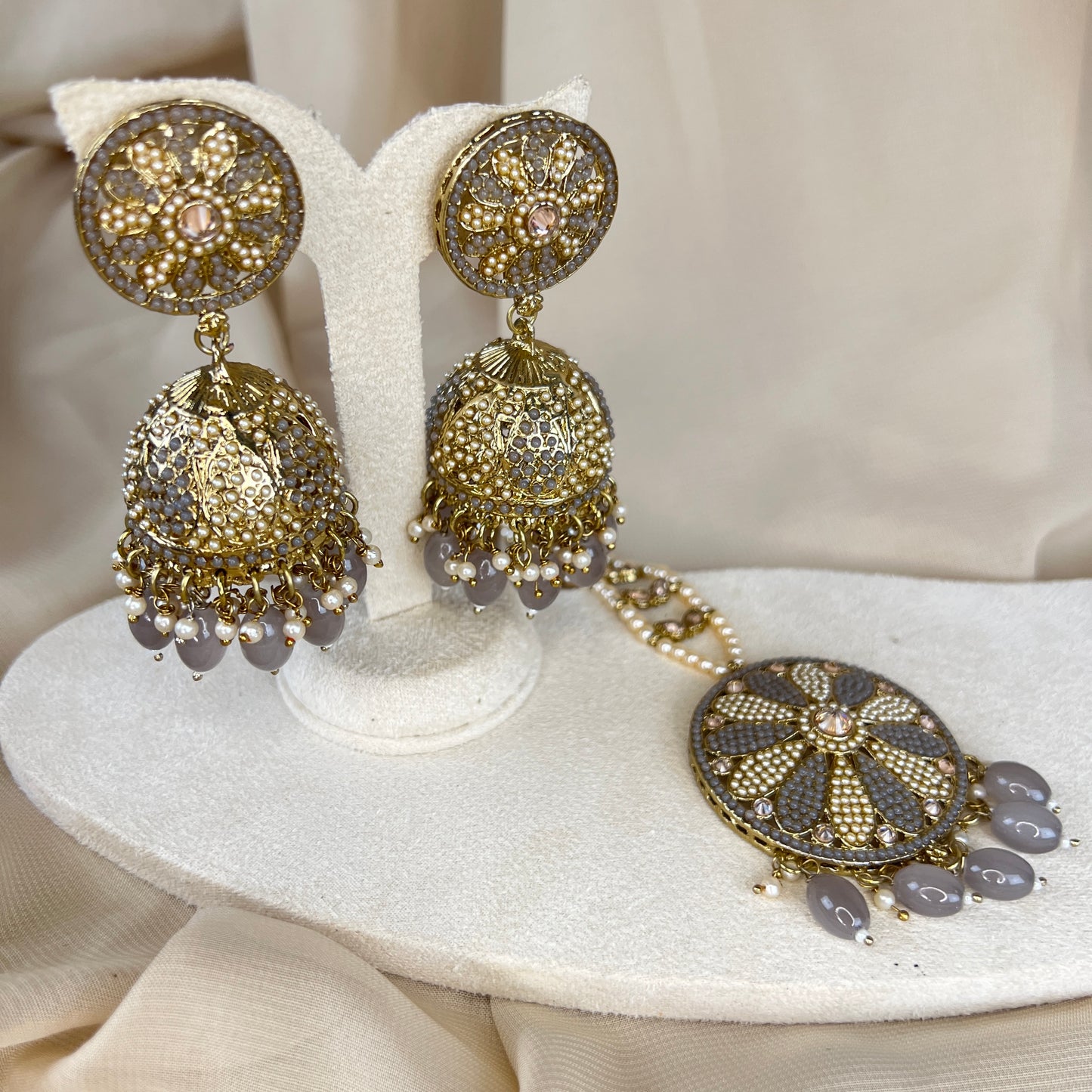 Nauratan Jhumka Oversized Earring and Tikka Set