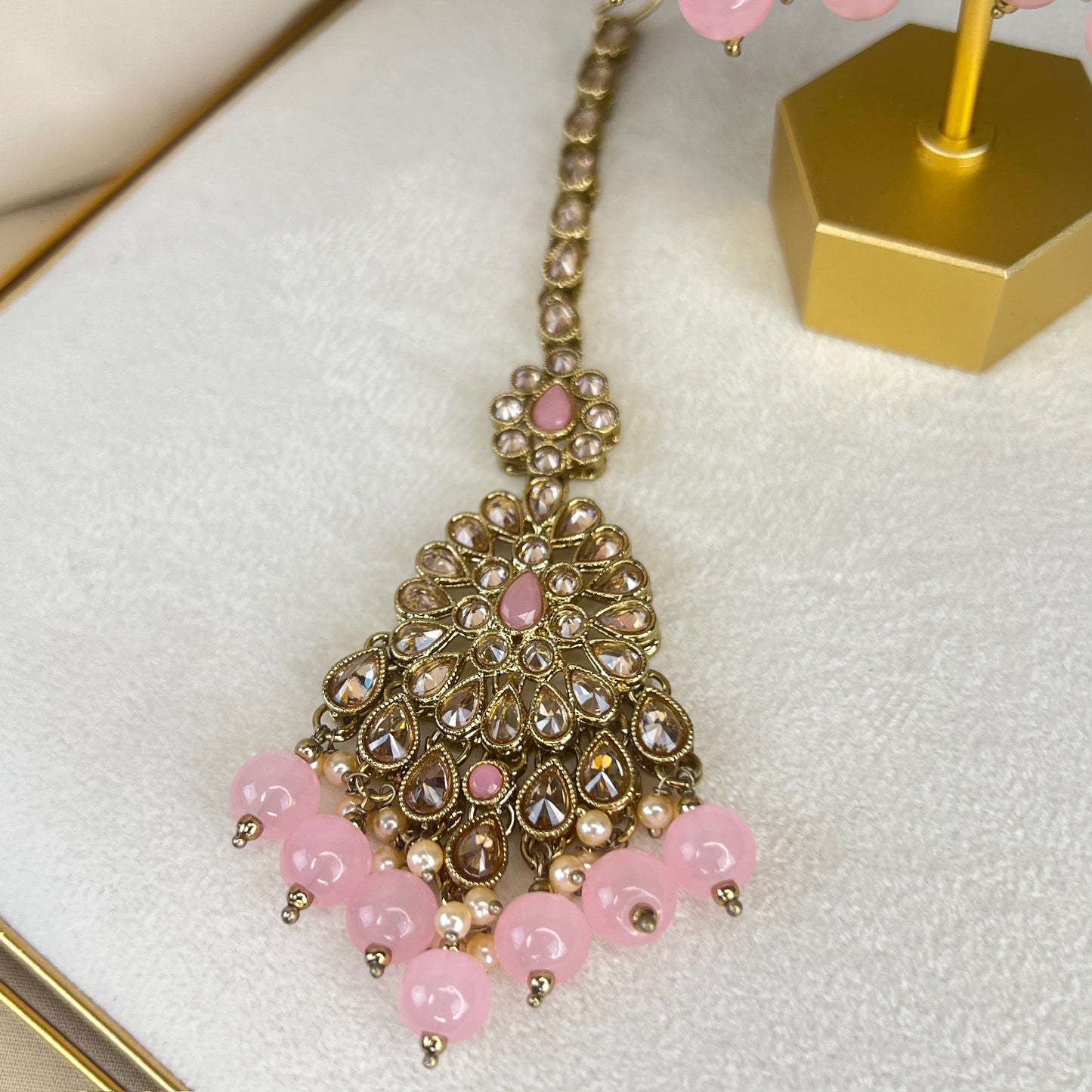 Large Semi Bridal Choker Bib Set