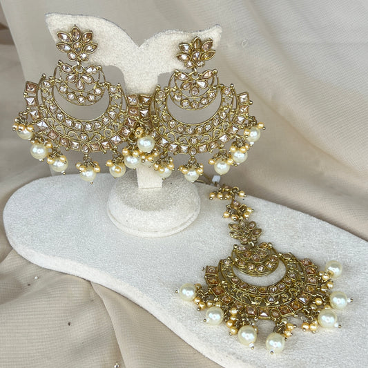 Oversized Earring and Tikka Set