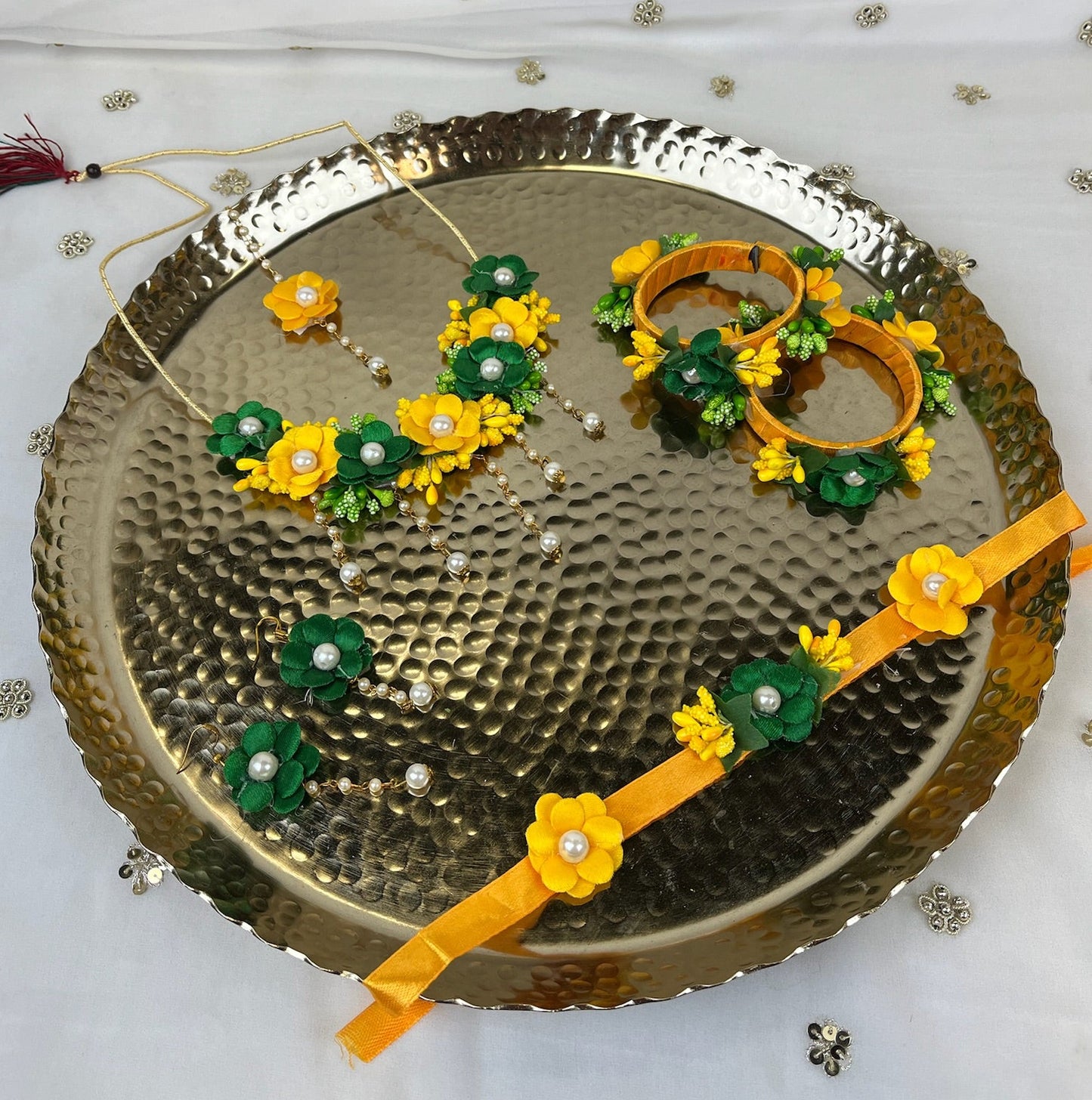 Floral | Faux Flower Necklace set w/ bangles
