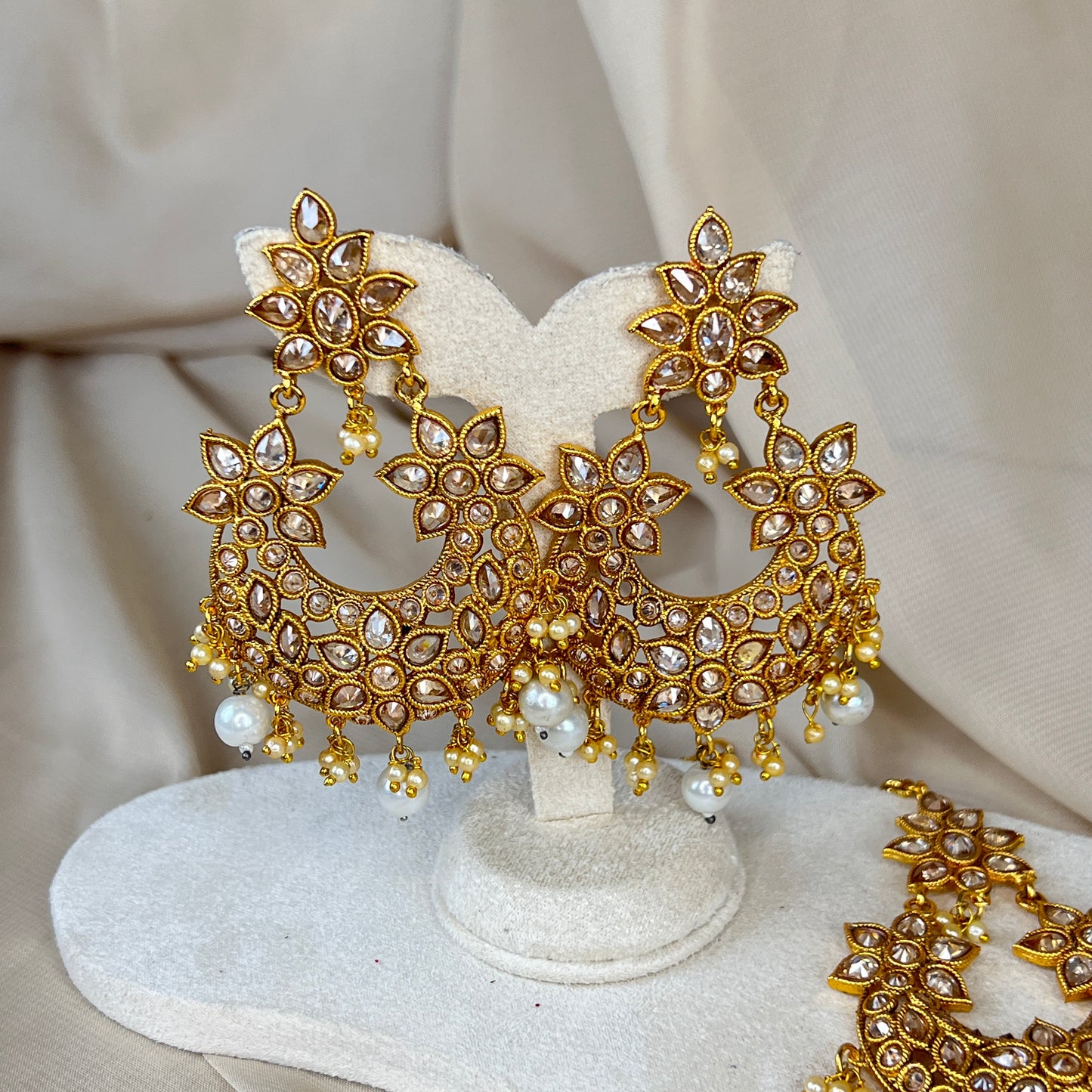 Oversized Polki Earring & Tikka Set