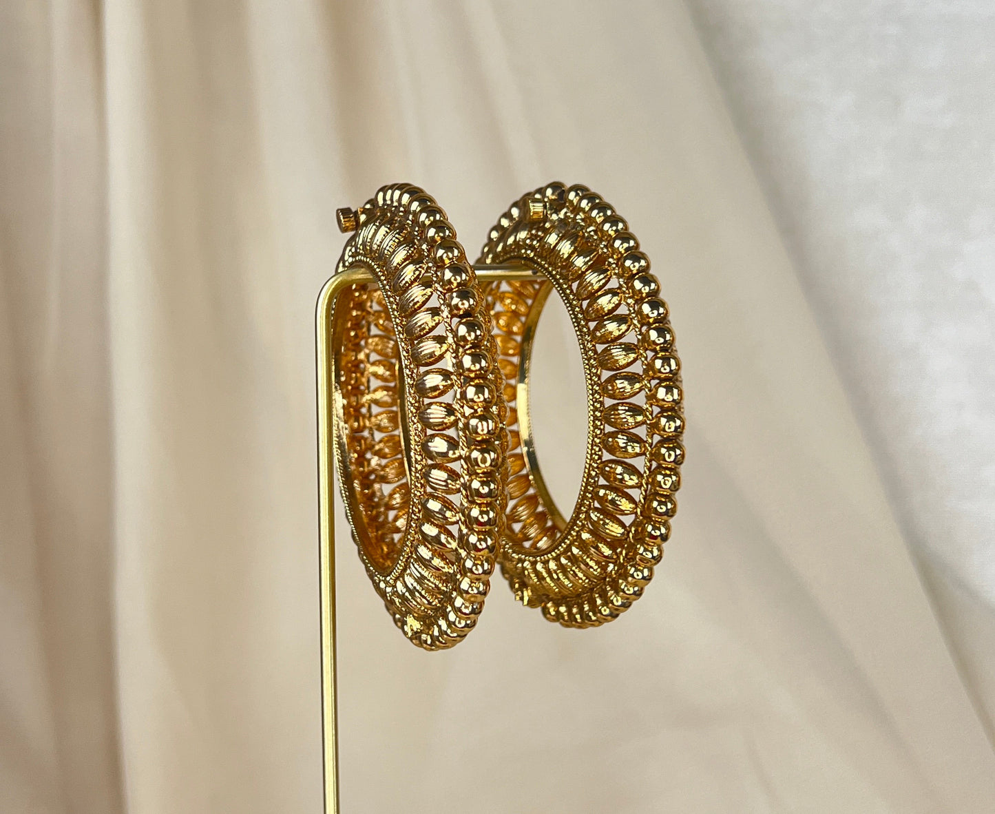 Gold Large Bangle | Kada Pair