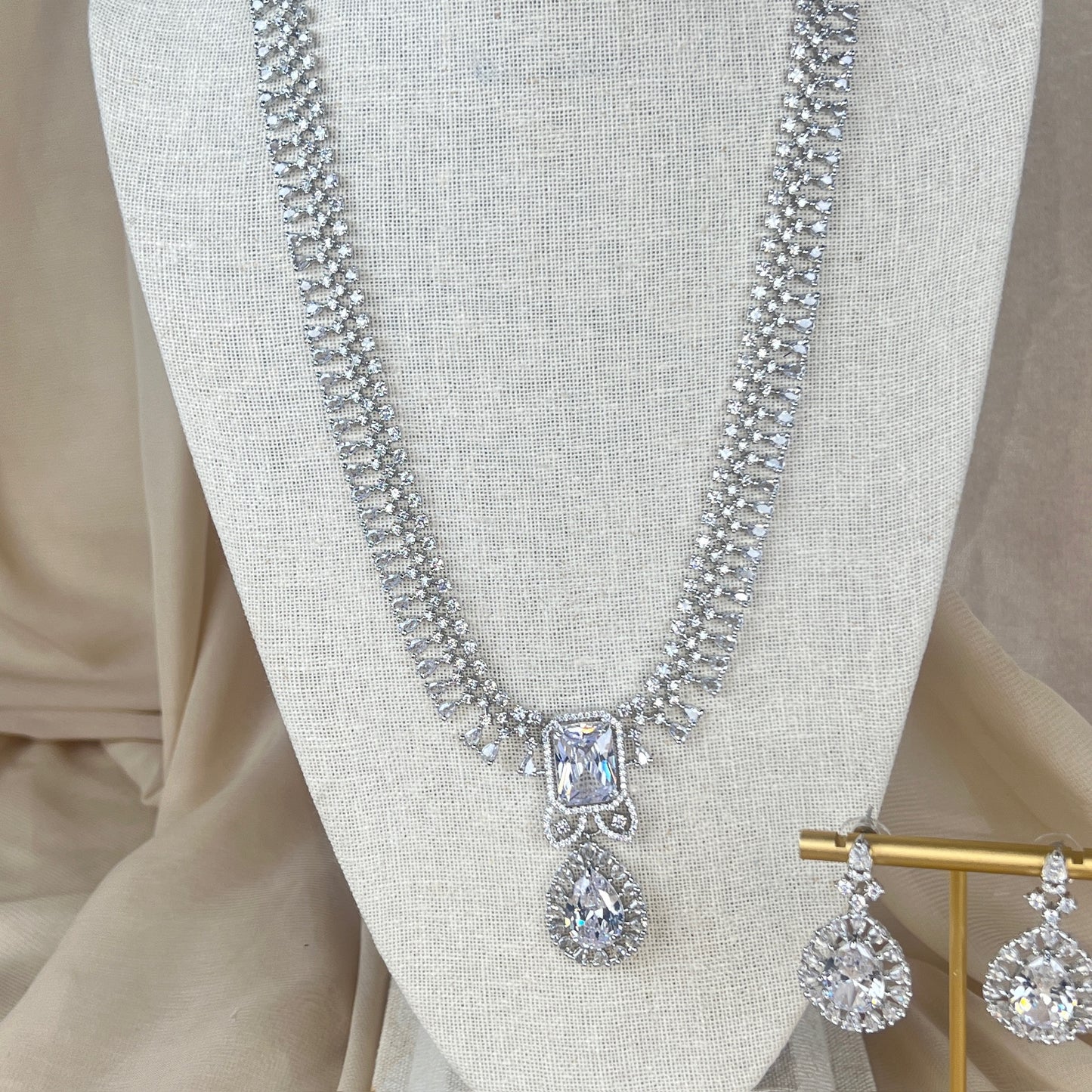 American Diamond | AD | Long | Haar | Necklace Set
