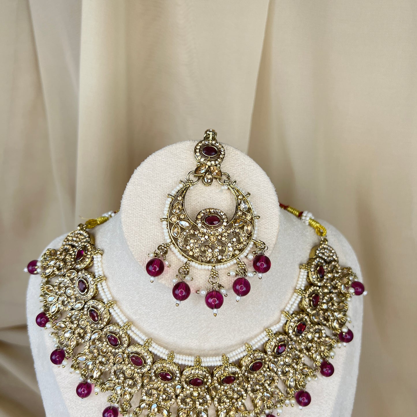 Gold Necklace Set