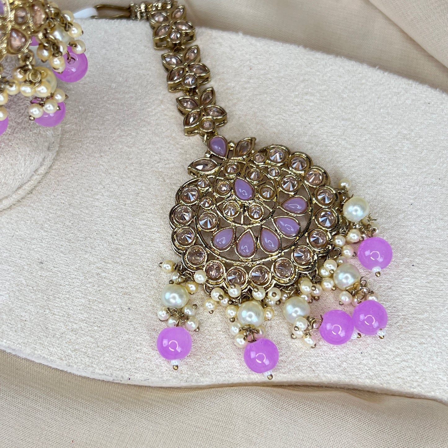 Jumka Earring with Oversized Tikka Set