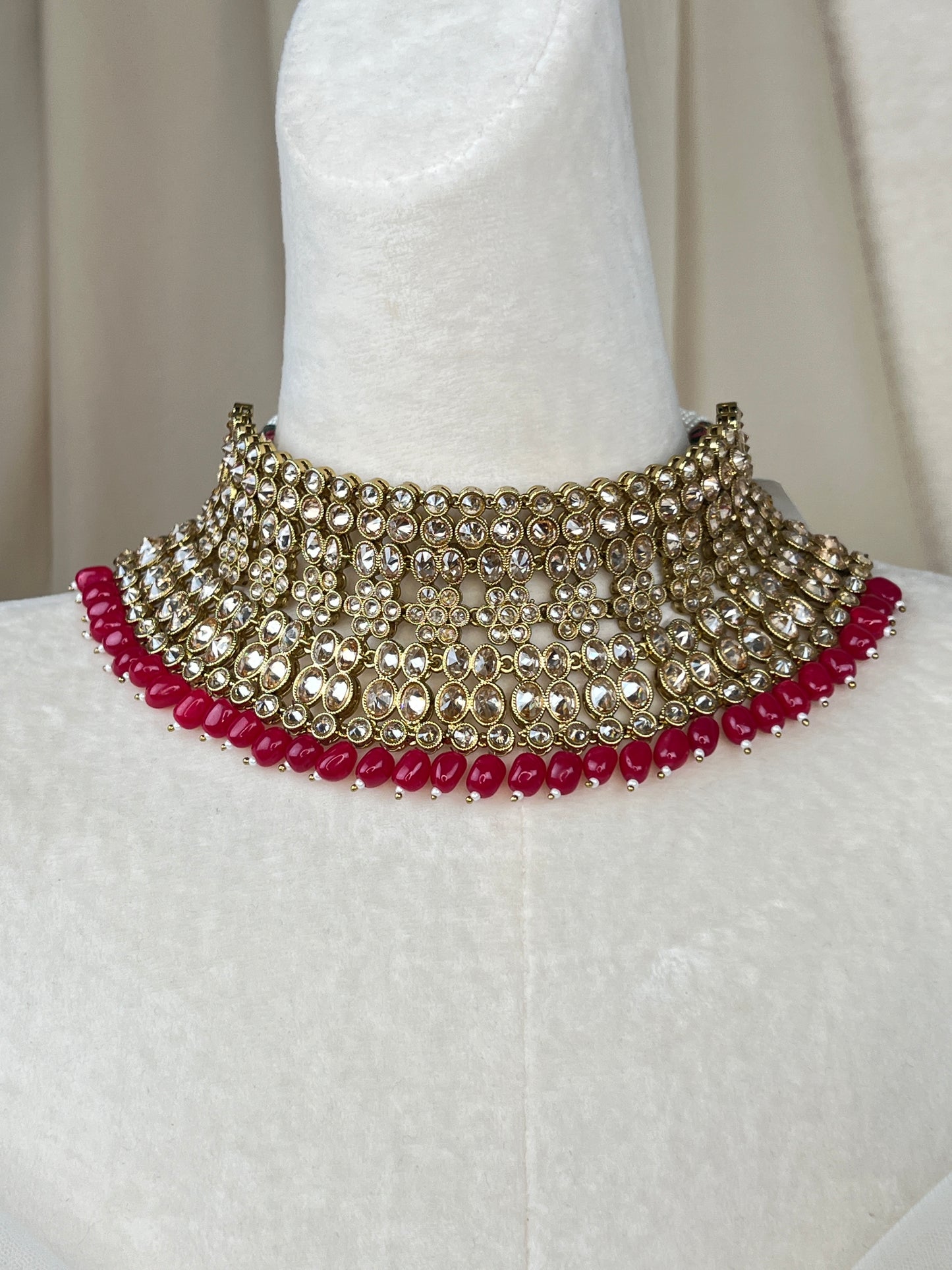Semi Bridal Choker Set