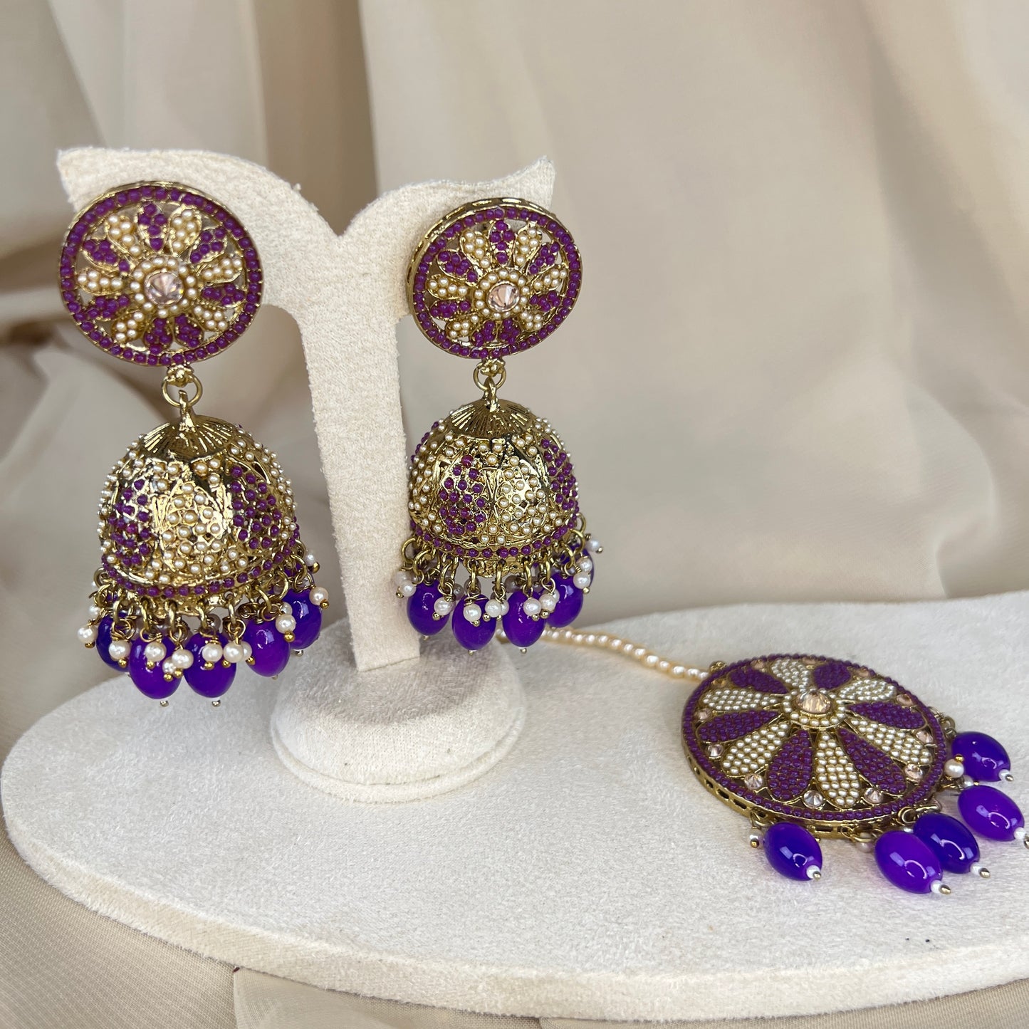 Nauratan Jhumka Oversized Earring and Tikka Set
