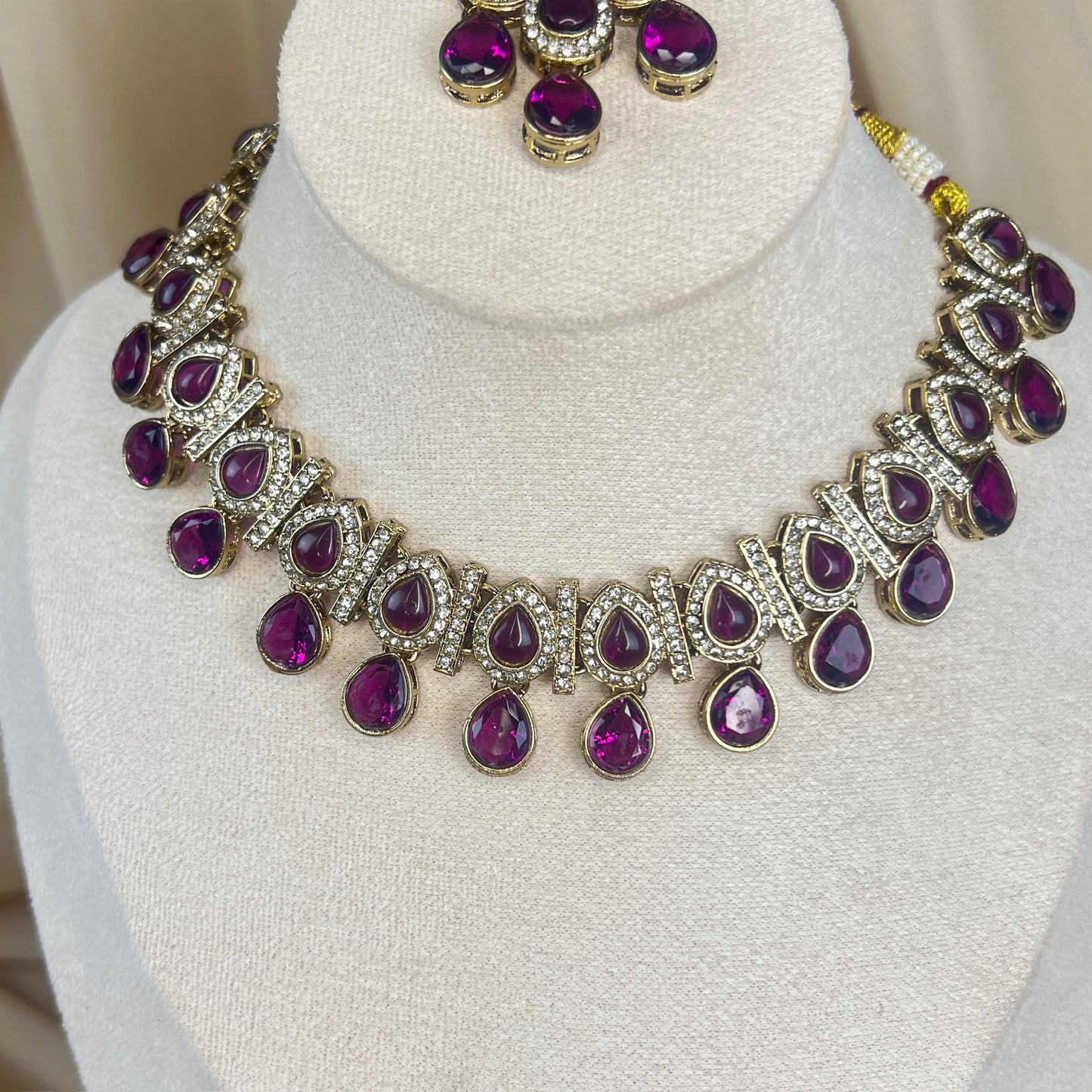 Kundan Necklace Set
