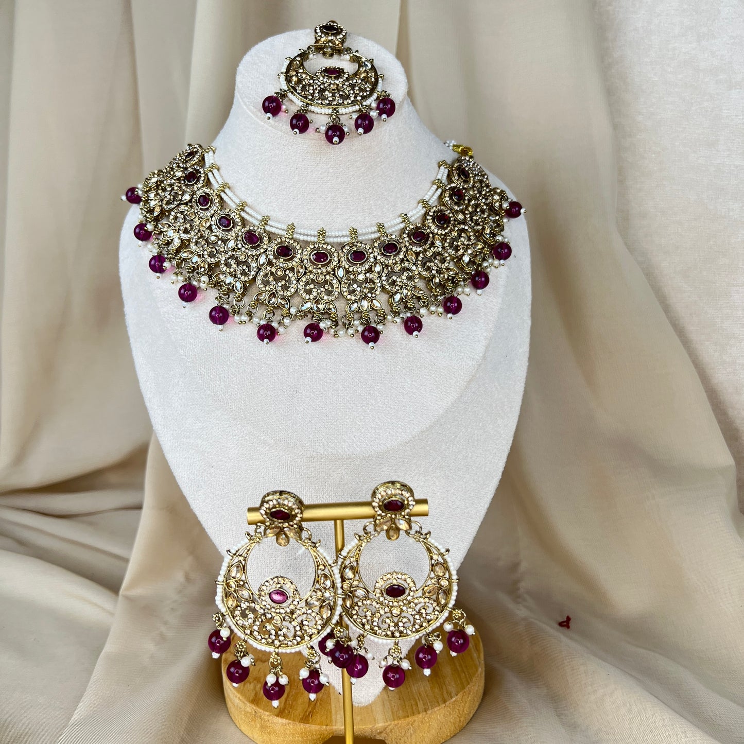 Gold Necklace Set