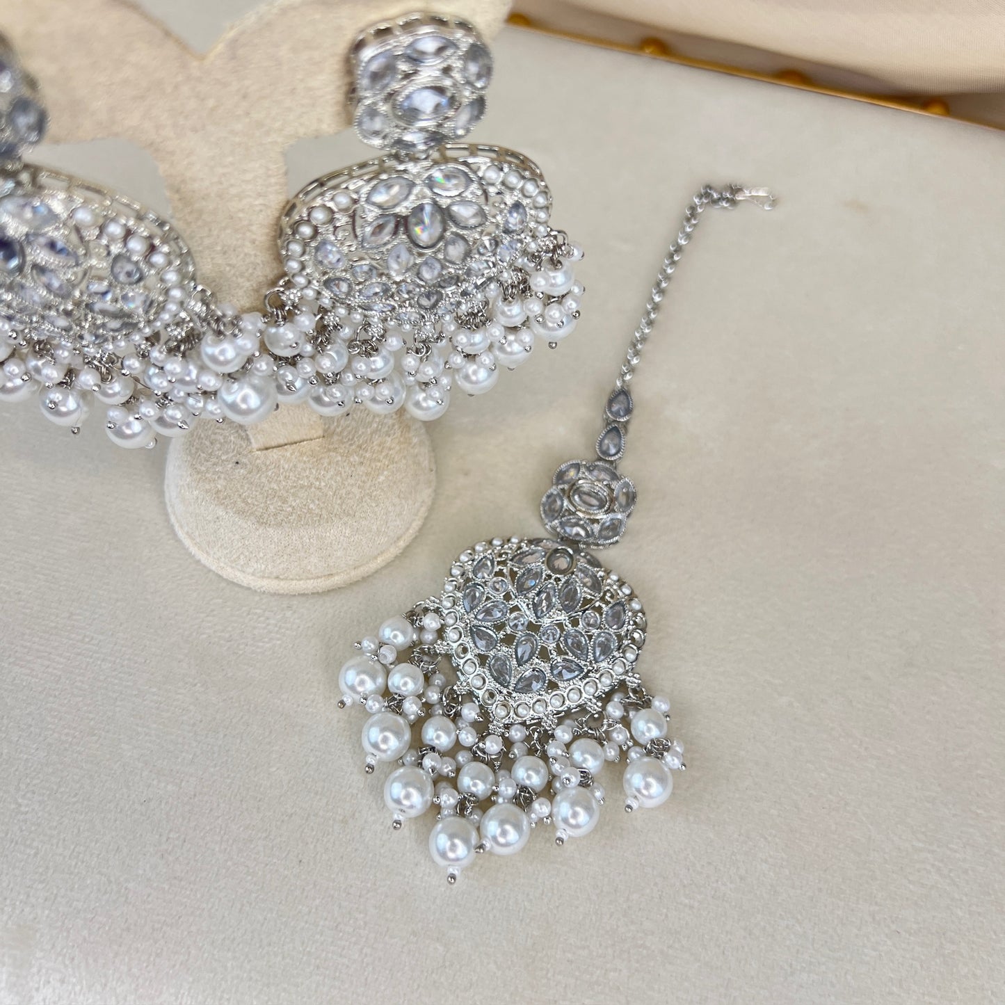 Heart Earring & Tikka Set