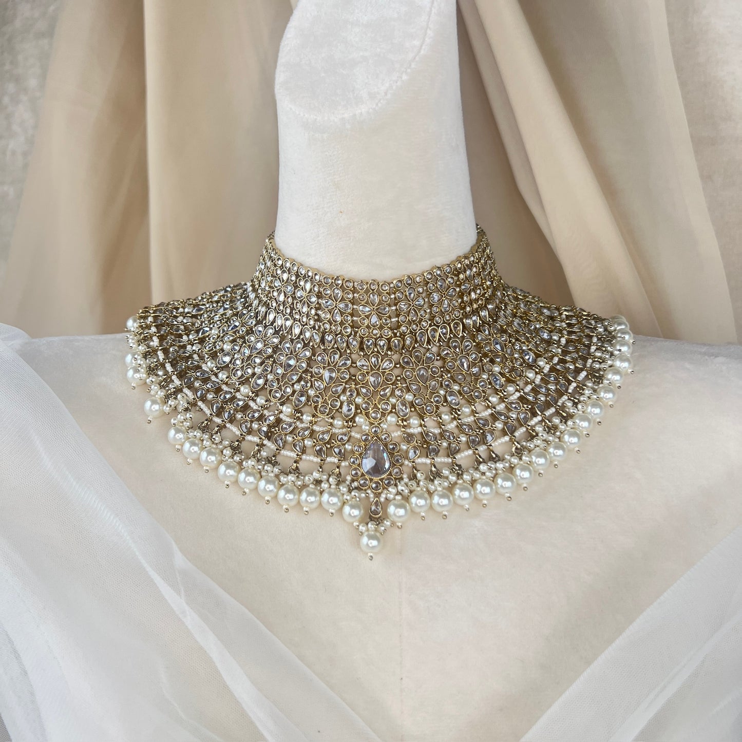 Large Semi Bridal Choker Bib Set
