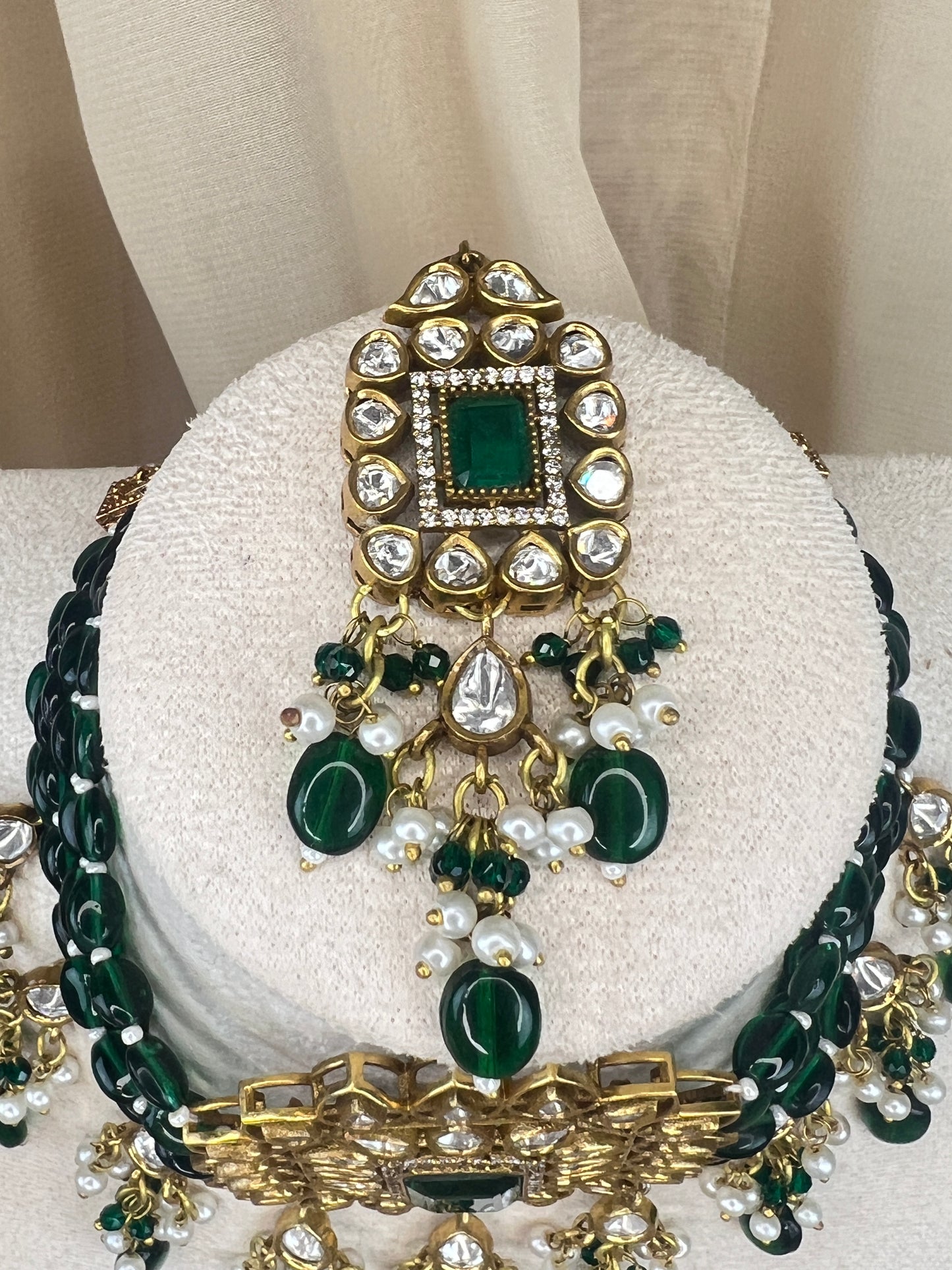 Pachi Kundan Choker Set