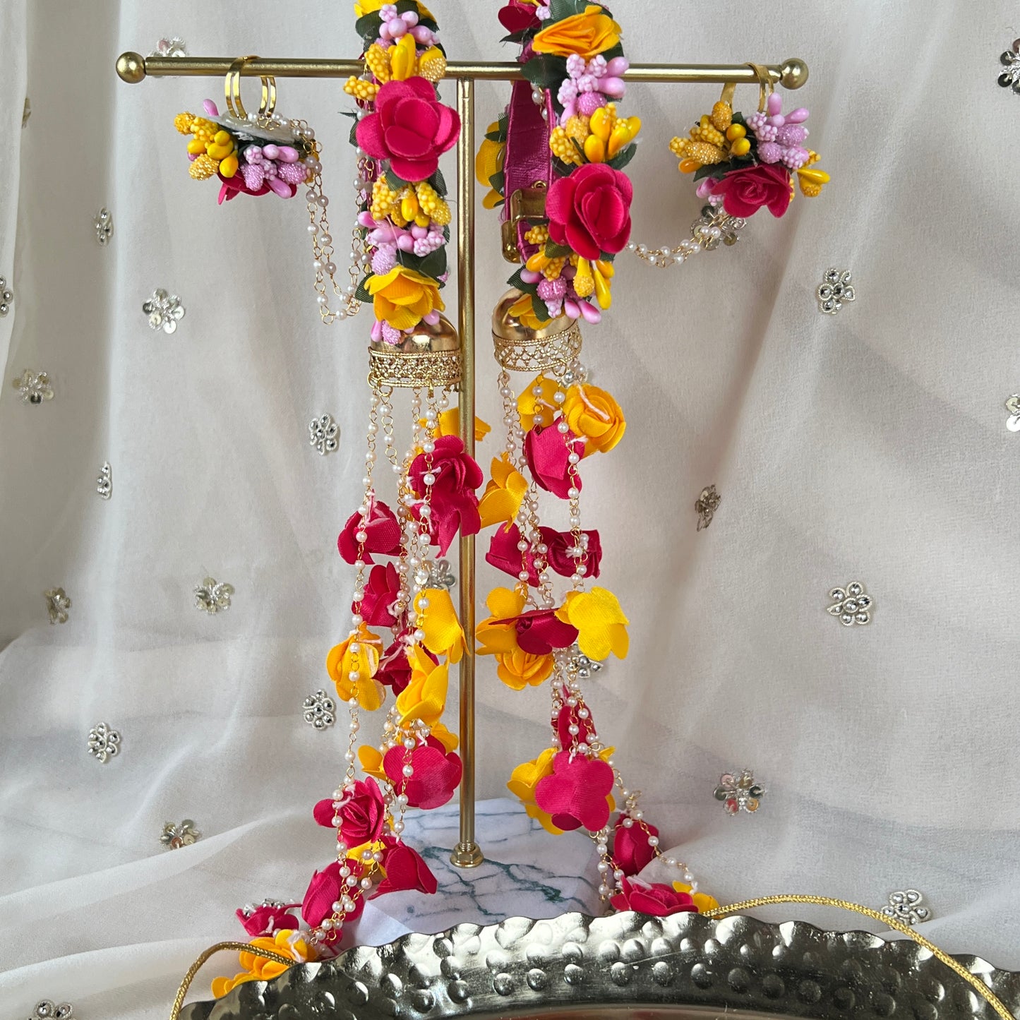 Floral | Faux Flower Choker set w/ and Bangle Kaleera