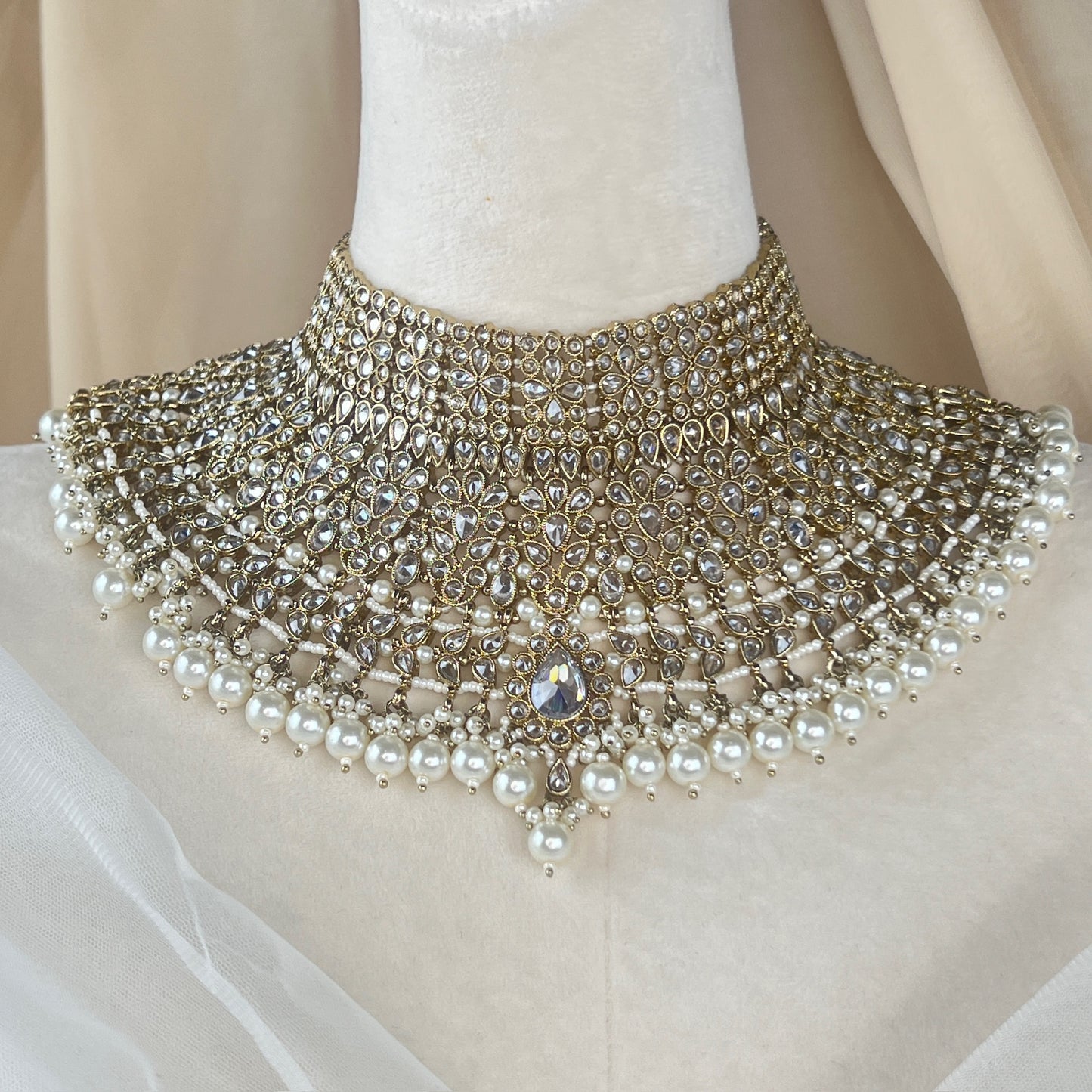 Large Semi Bridal Choker Bib Set