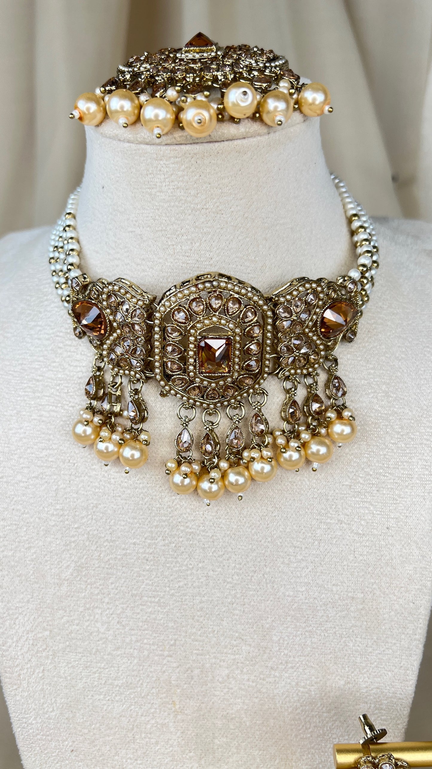 Pearl Choker Set