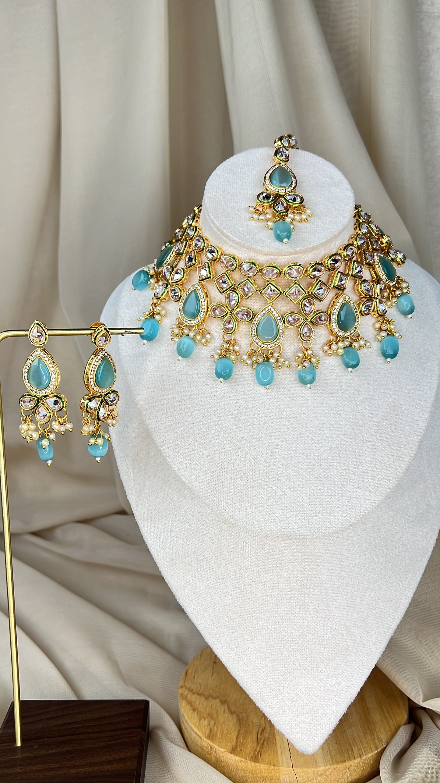 Monalisa Kundan Stone Bib Style Necklace Set