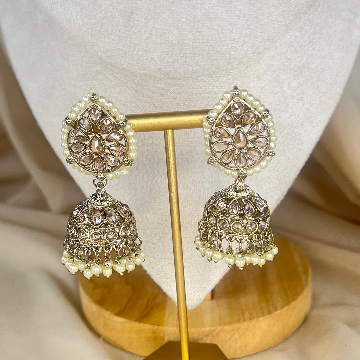 Dainty Necklace | Choker set w/Jhumka Earrings