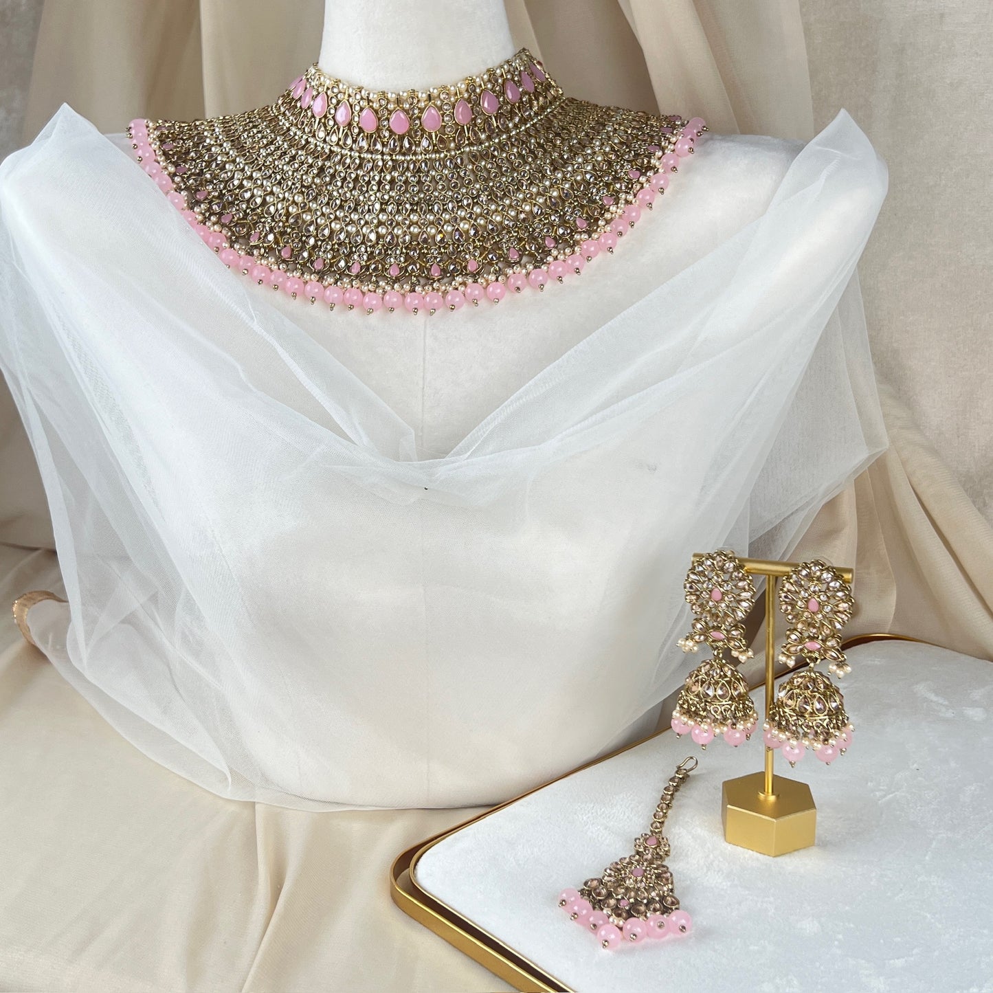 Large Semi Bridal Choker Bib Set