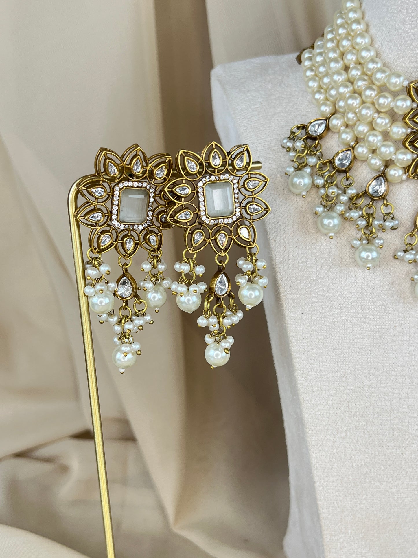 Pachi Kundan Choker Set