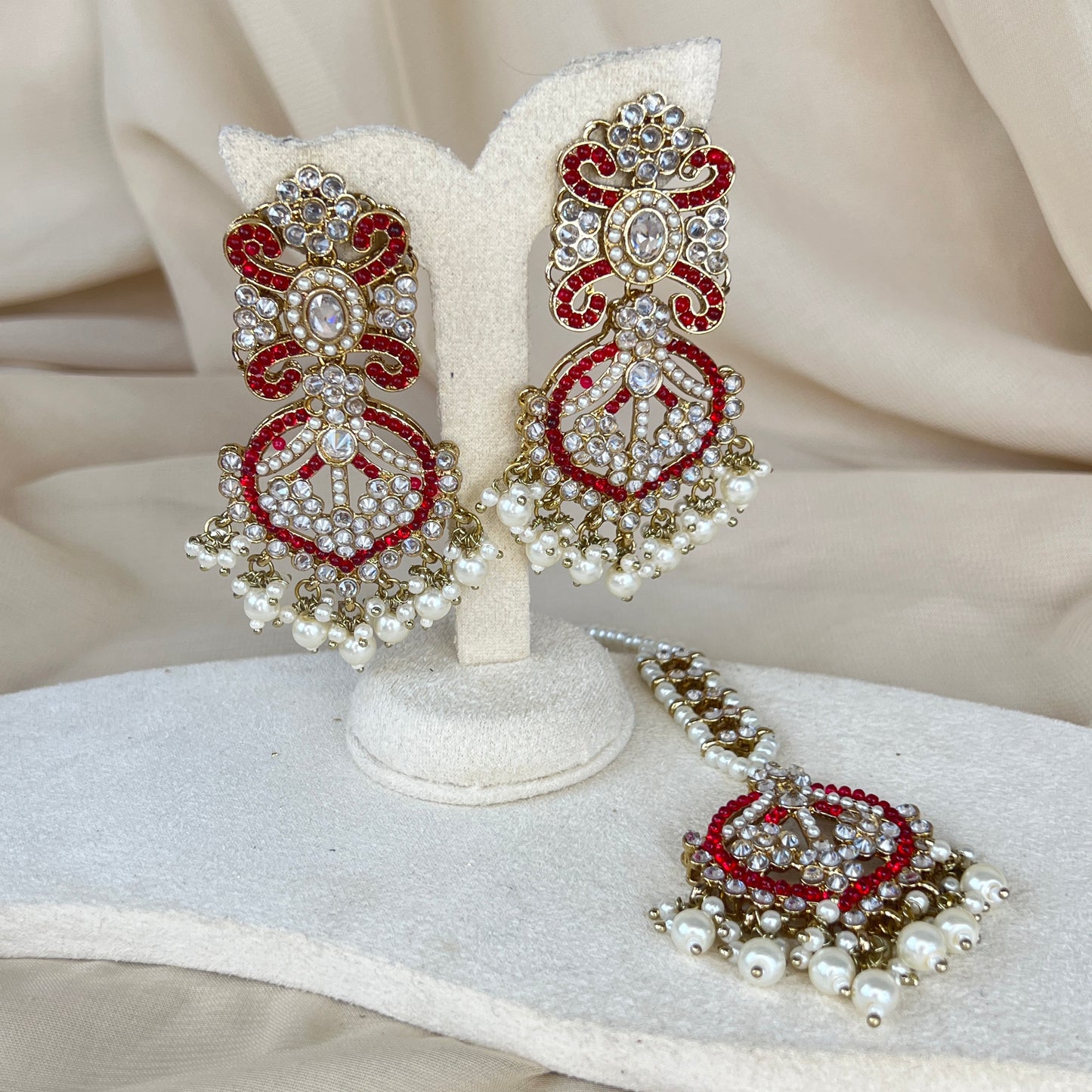 Nauratan Earring & Tikka Set