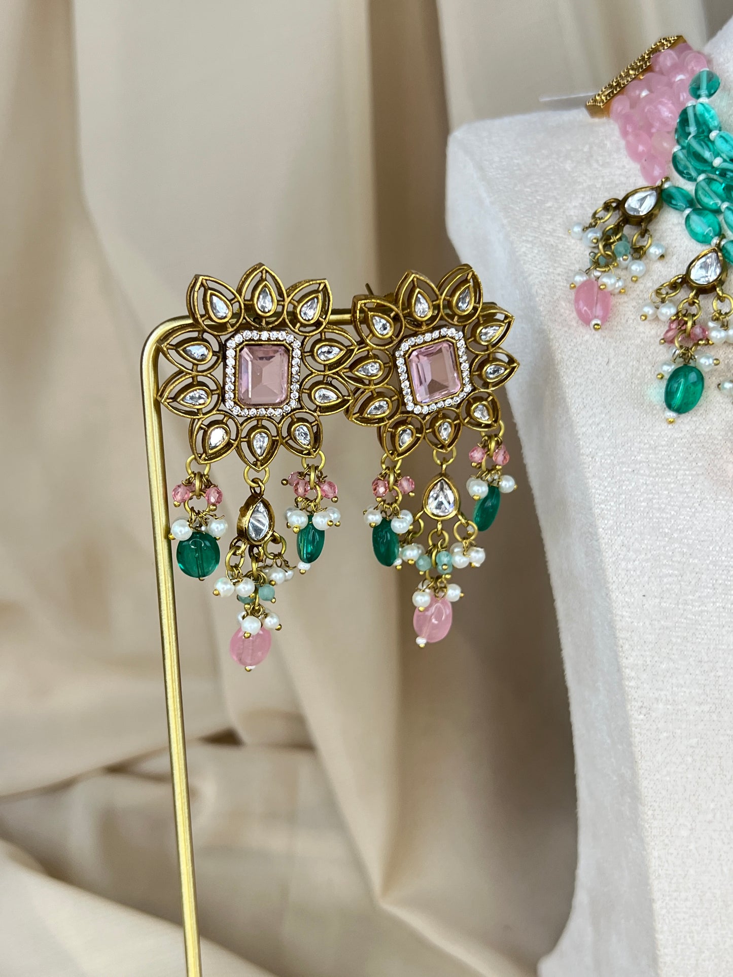 Pachi Kundan Choker Set