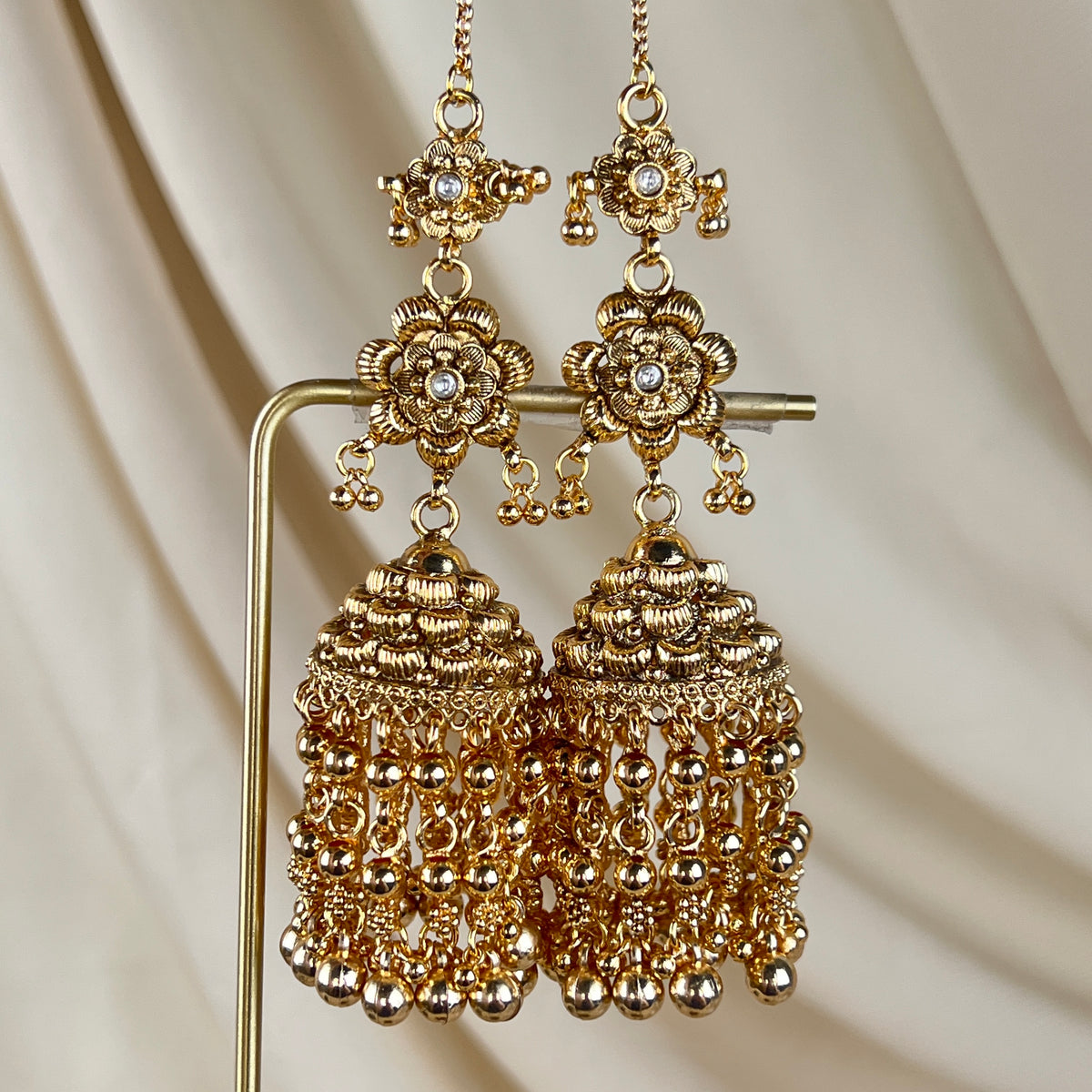 Large Traditional Gold Jhumka
