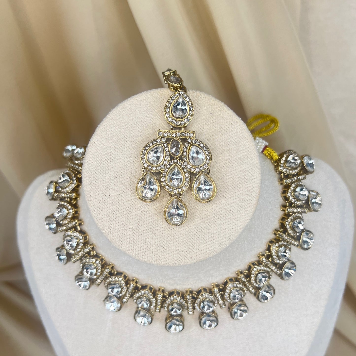 Kundan Necklace Set