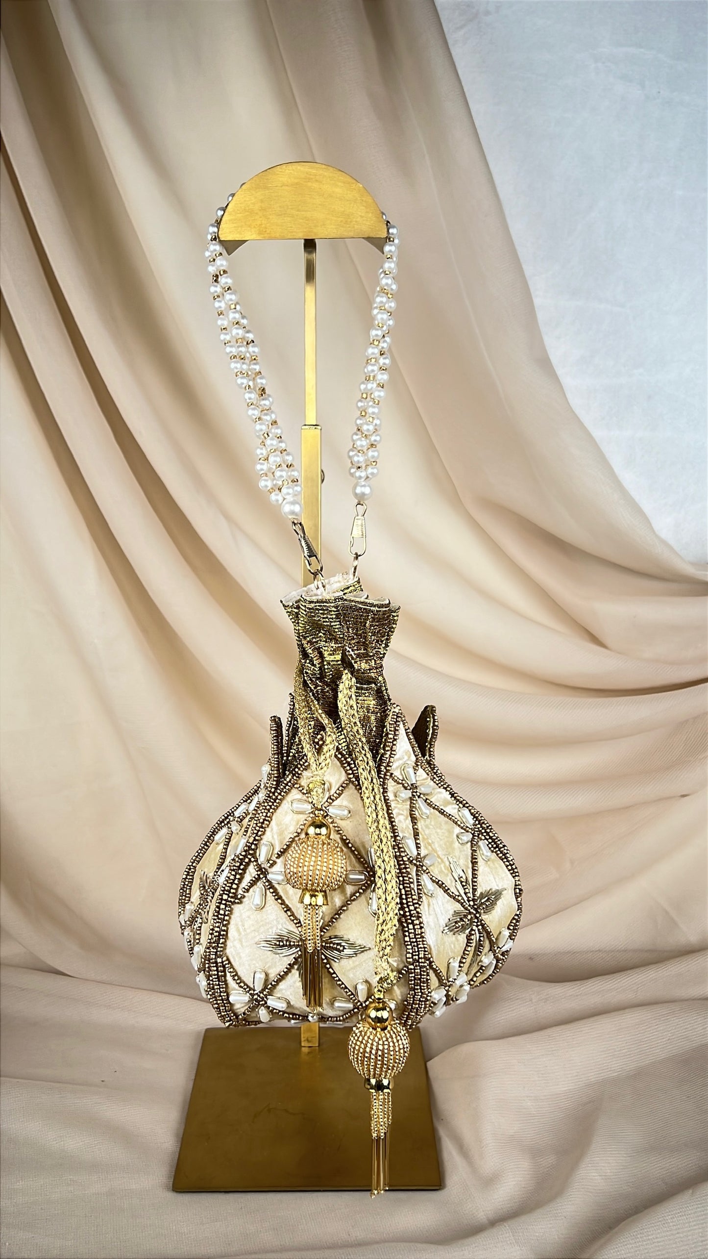 Embroidered Pearl Lotus Shaped Potli | Purse