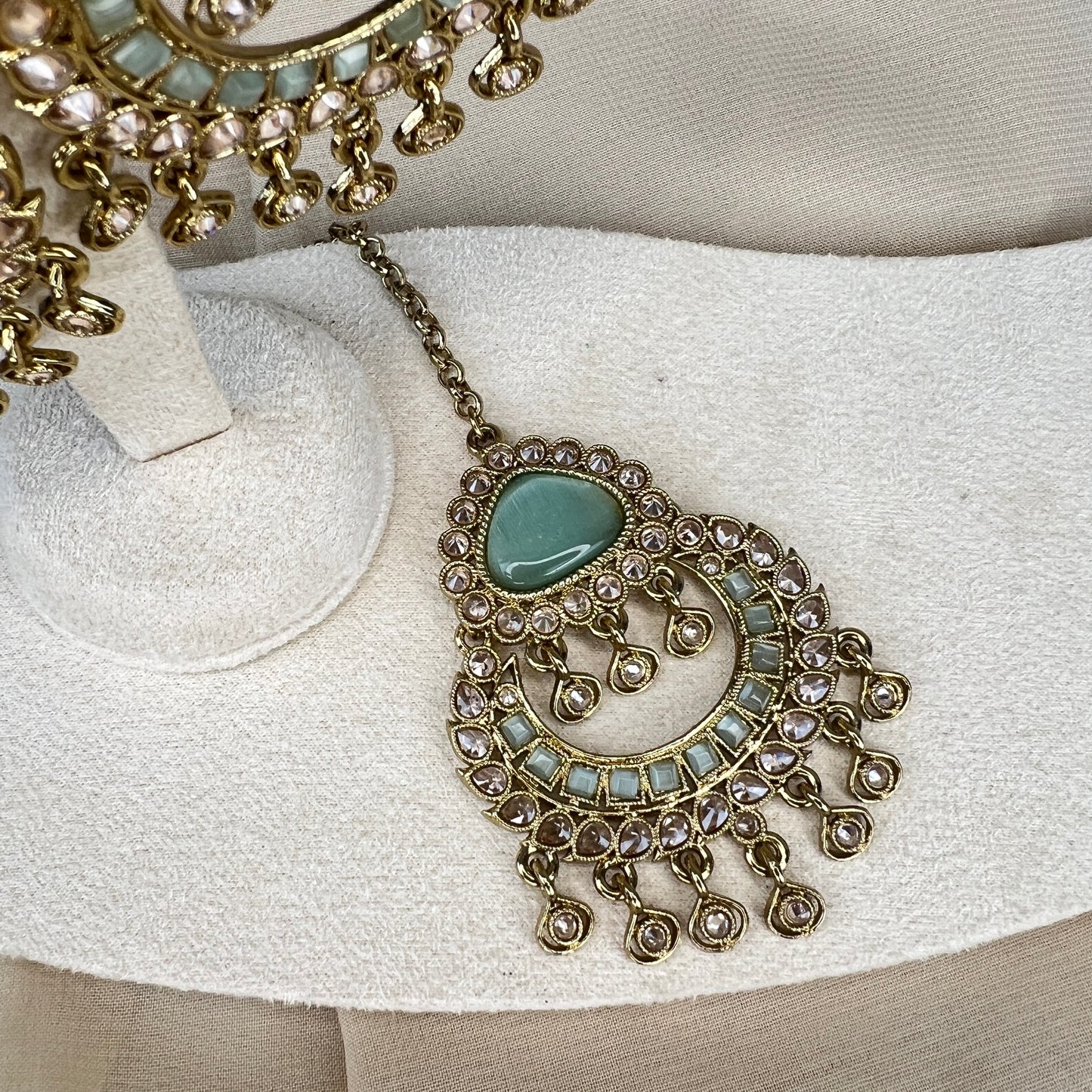 Oversized Earring and Tikka Set
