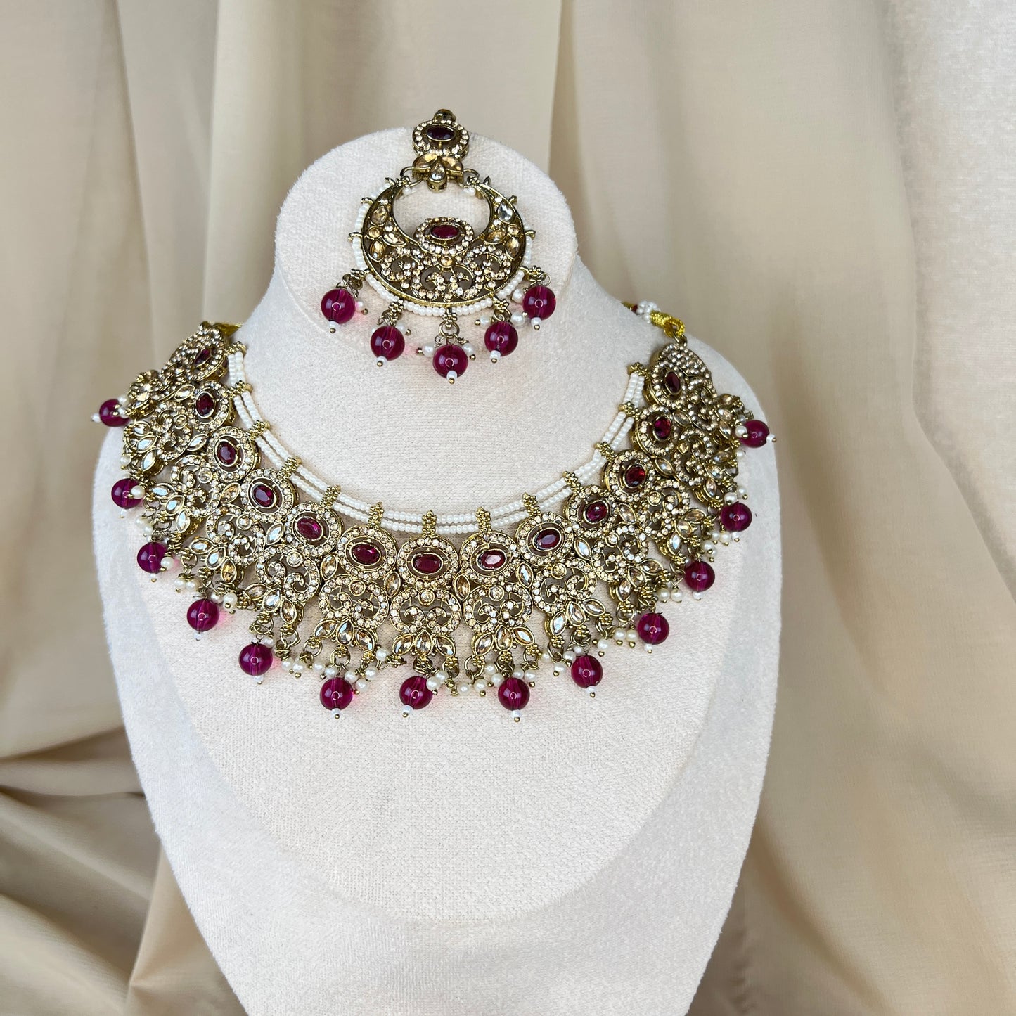 Gold Necklace Set
