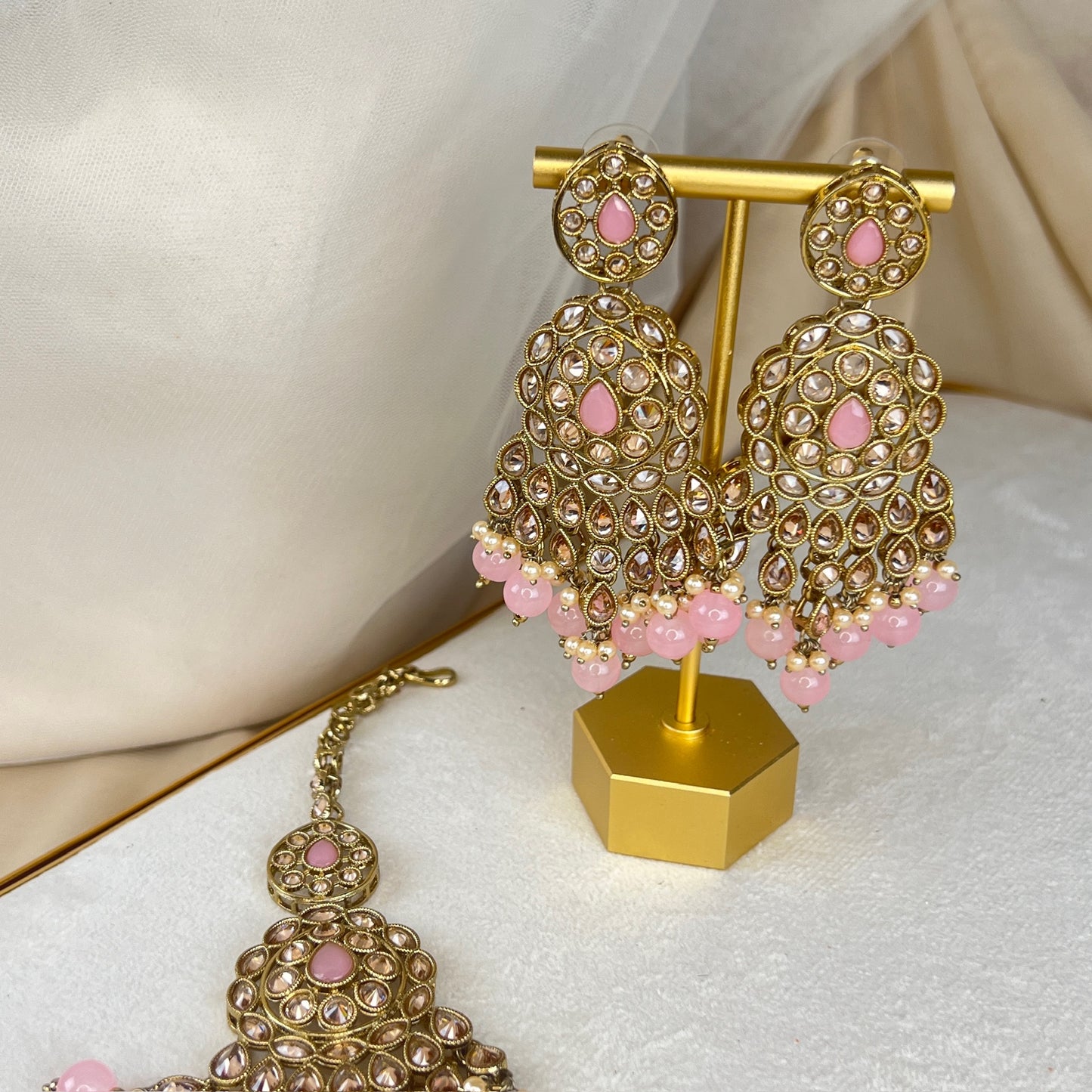 Large Semi Bridal Choker Bib Set
