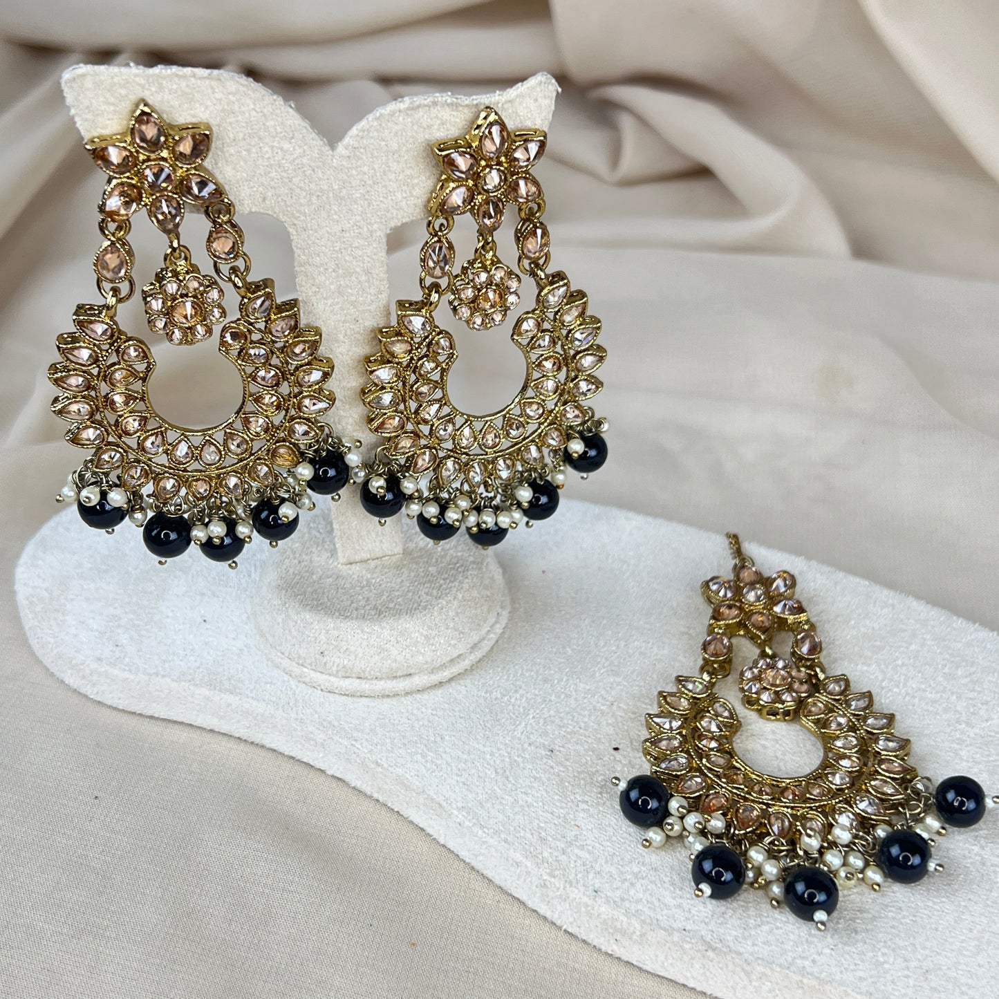 Oversized Polki Earring and Tikka Set
