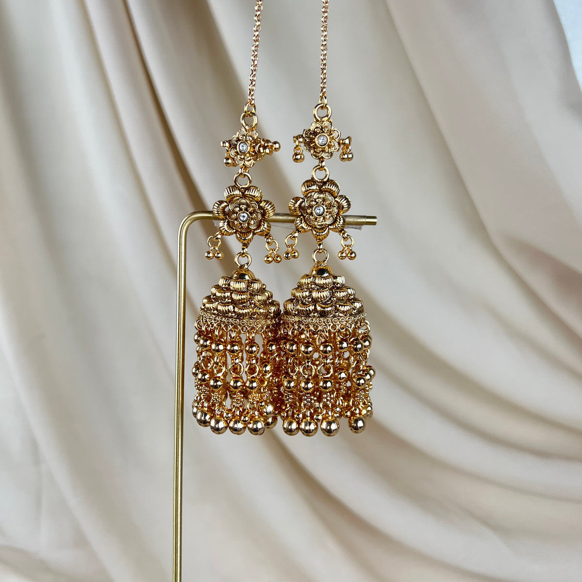 Large Traditional Gold Jhumka