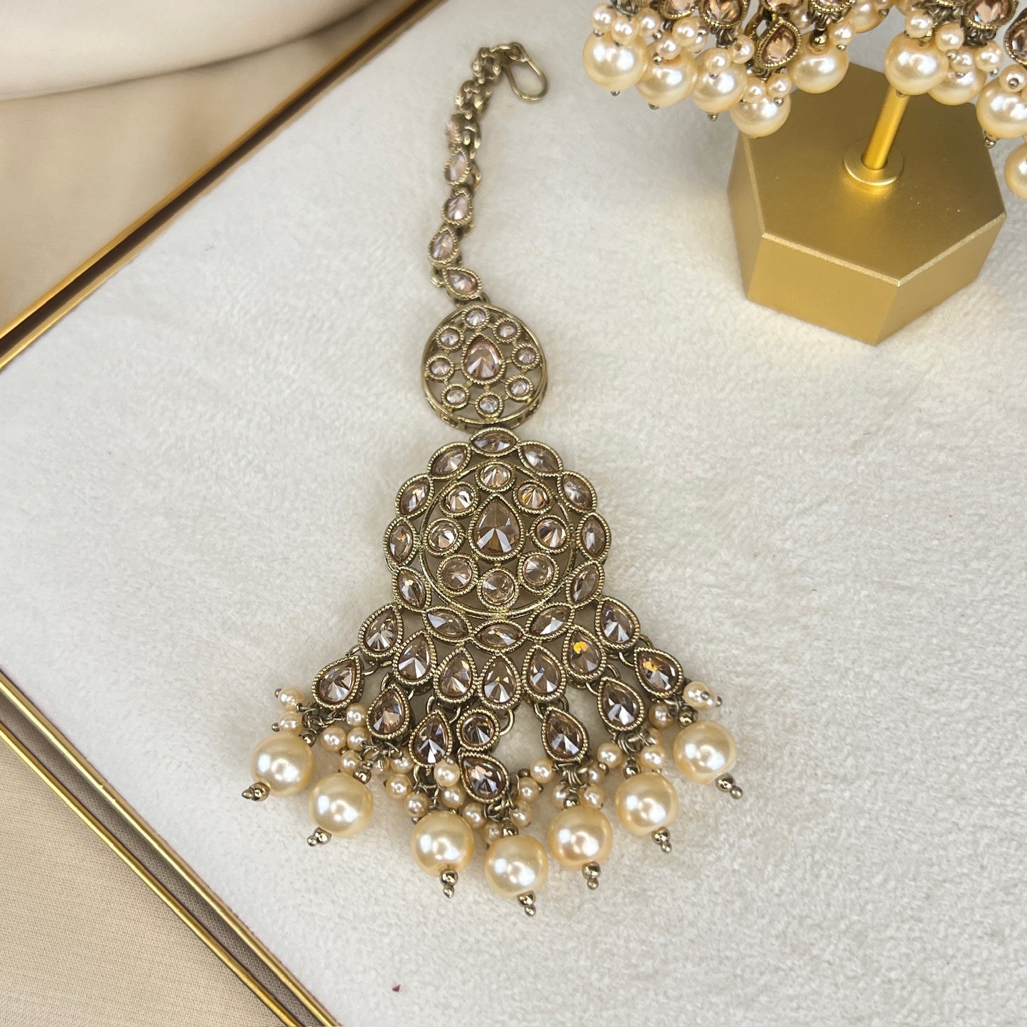 Large Semi Bridal Choker Bib Set