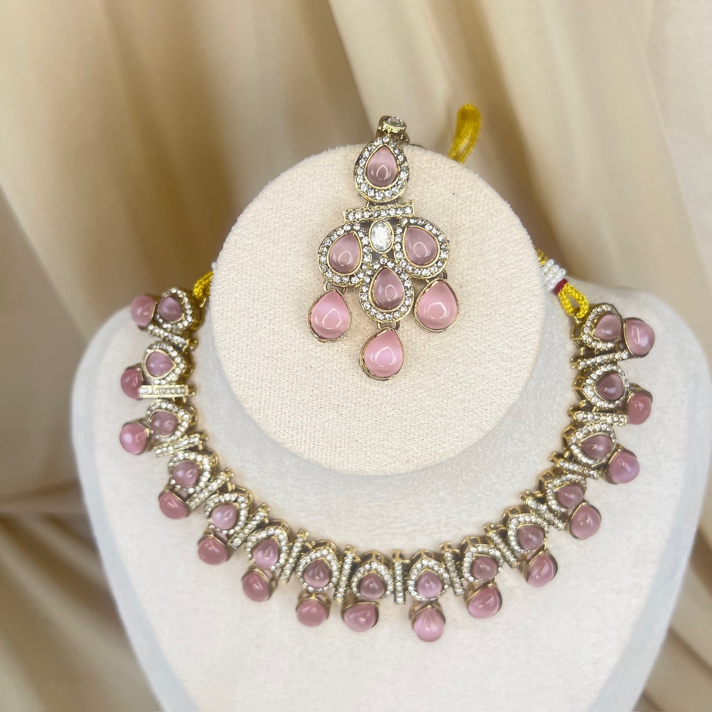 Kundan Necklace Set