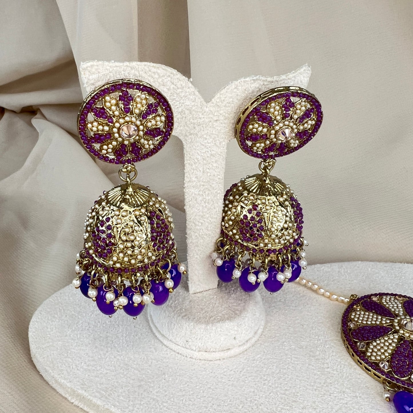 Nauratan Jhumka Oversized Earring and Tikka Set