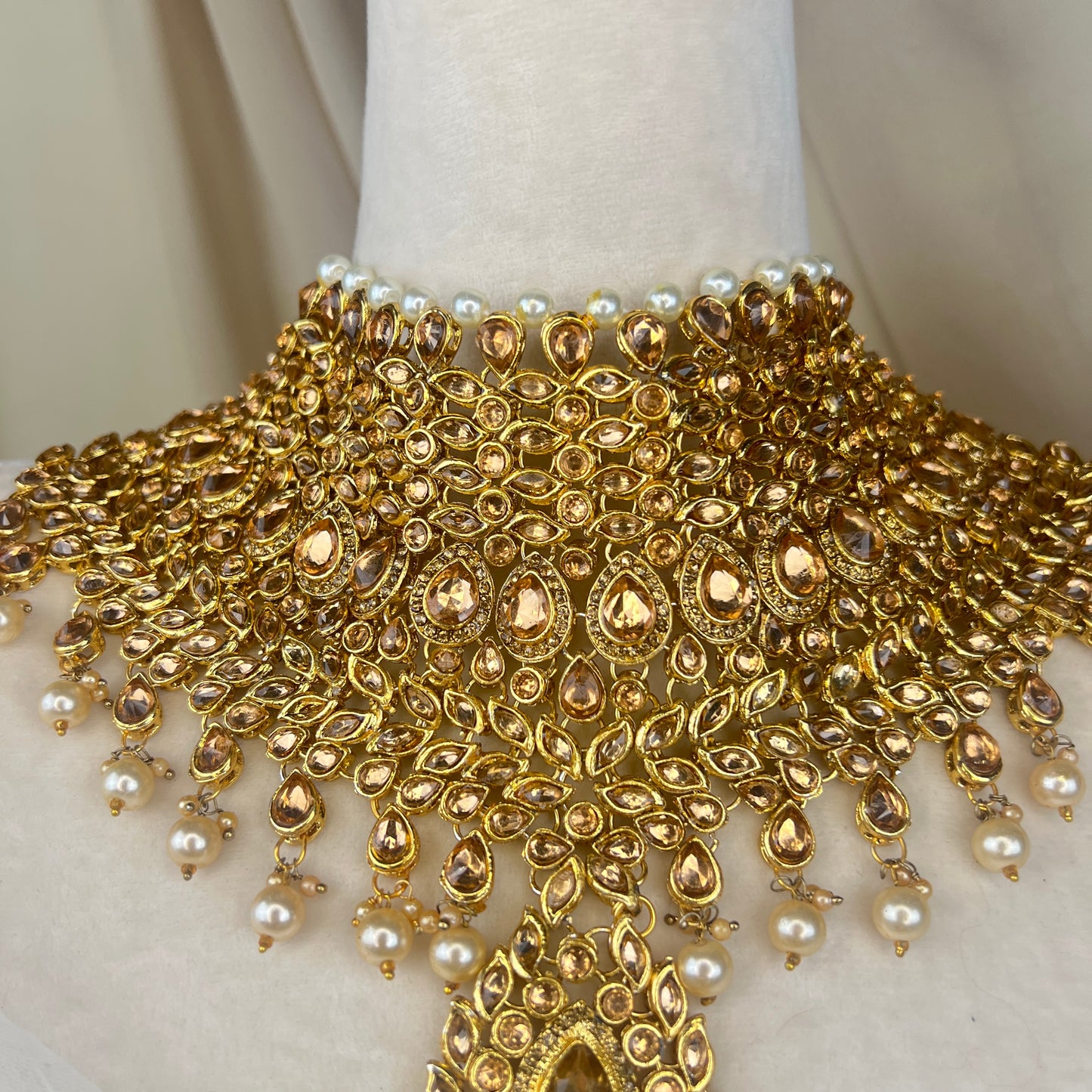 Budget Friendly Semi Bridal Set