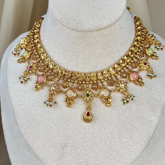 Gold Kundan Necklace Set