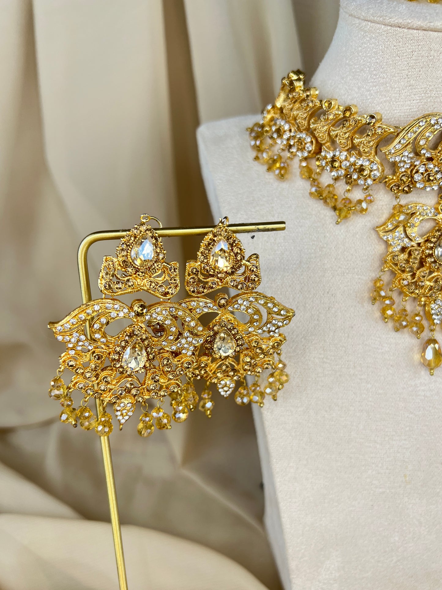 Pakistani Style Gold Choker Set