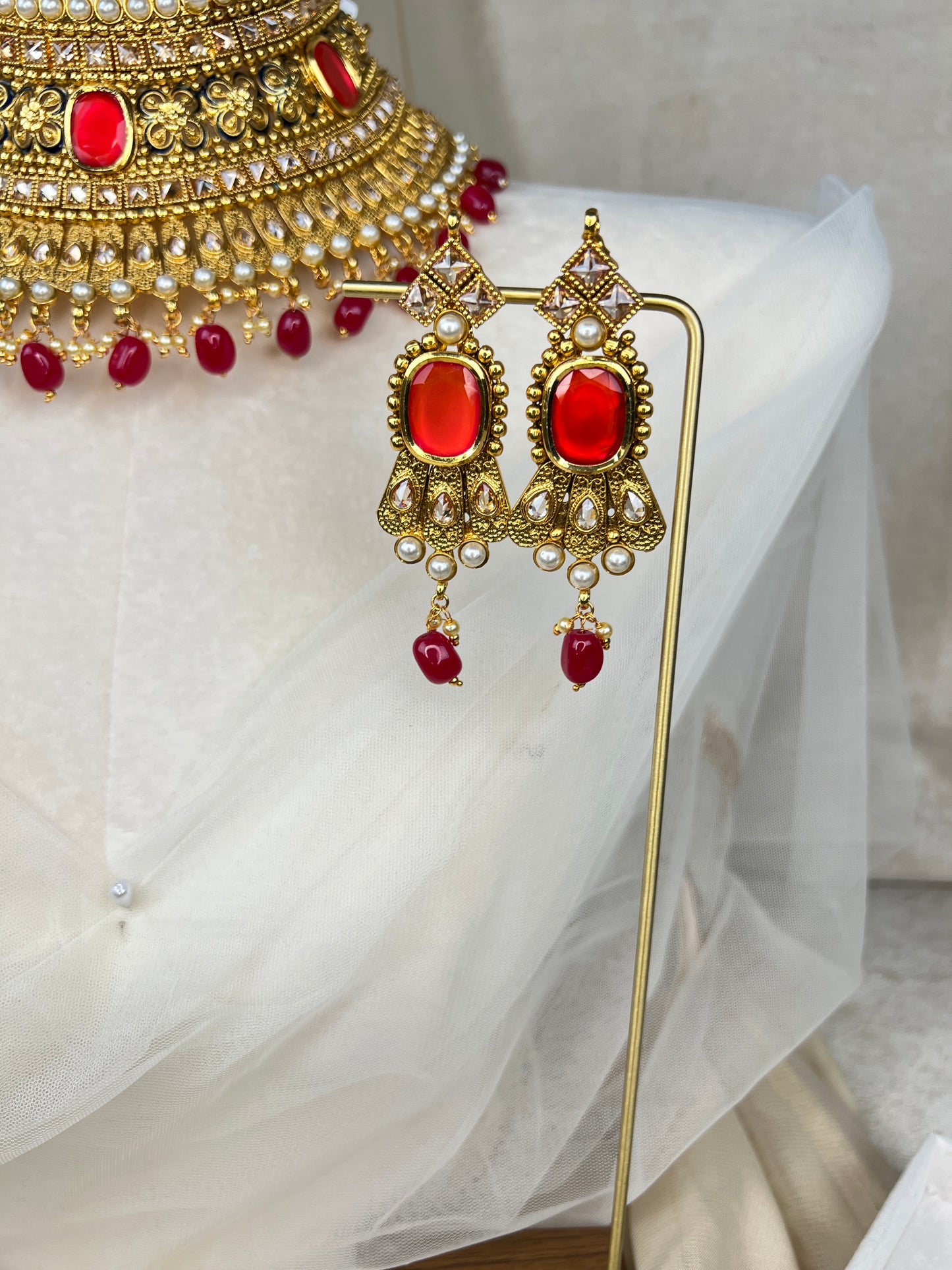 Semi Bridal Choker Set