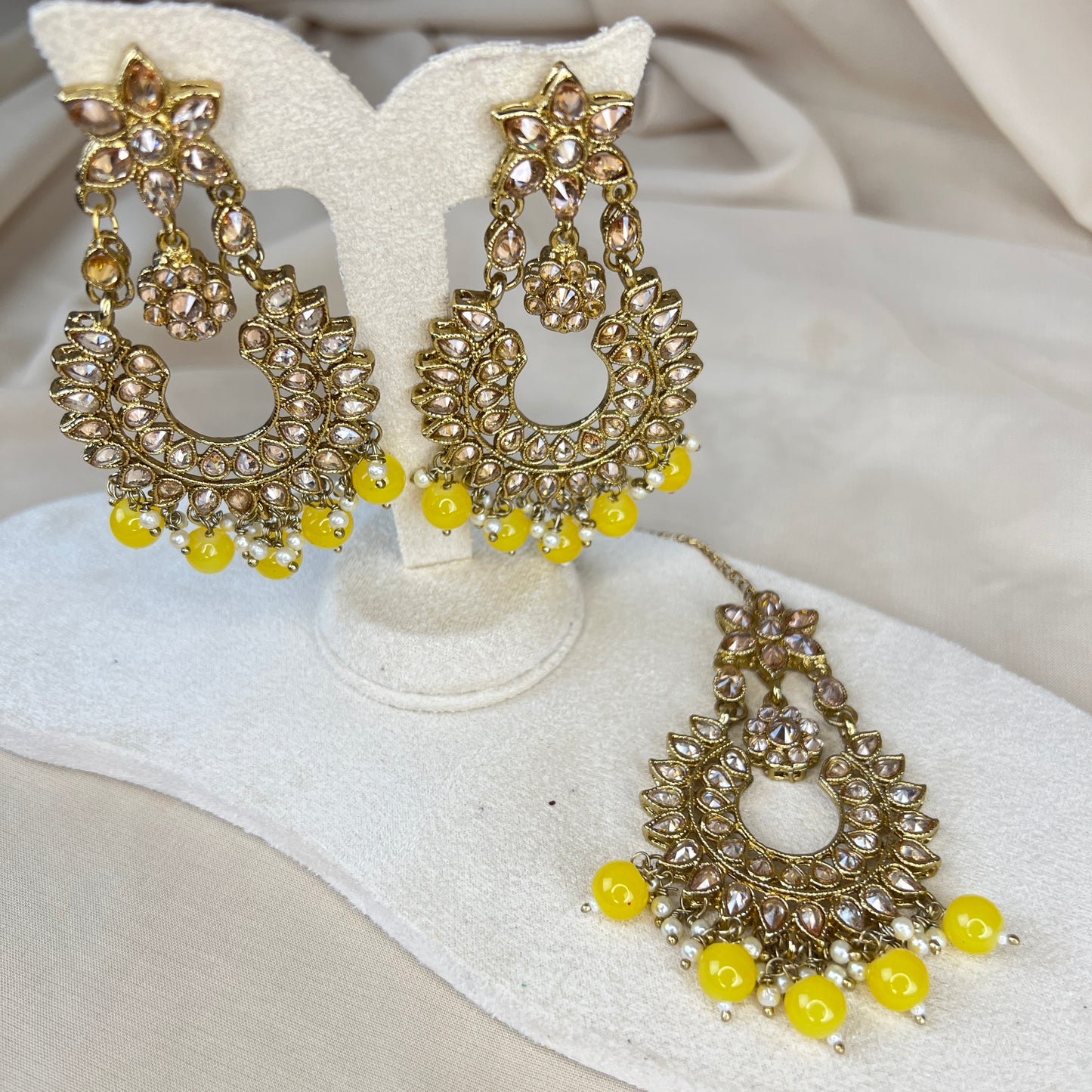 Oversized Polki Earring and Tikka Set