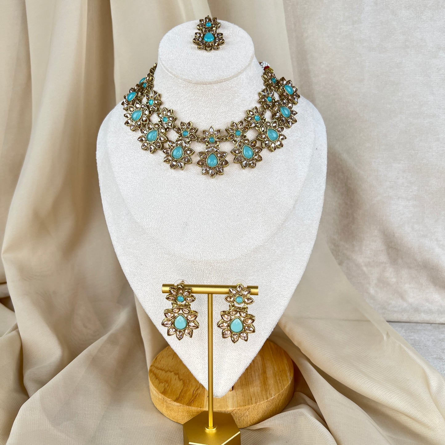 Flower Polki Necklace Set
