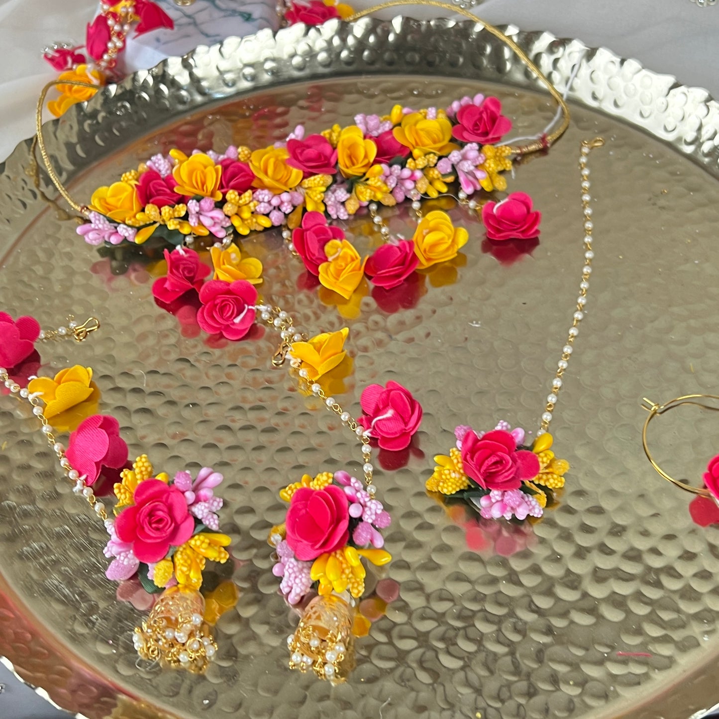 Floral | Faux Flower Choker set w/ and Bangle Kaleera