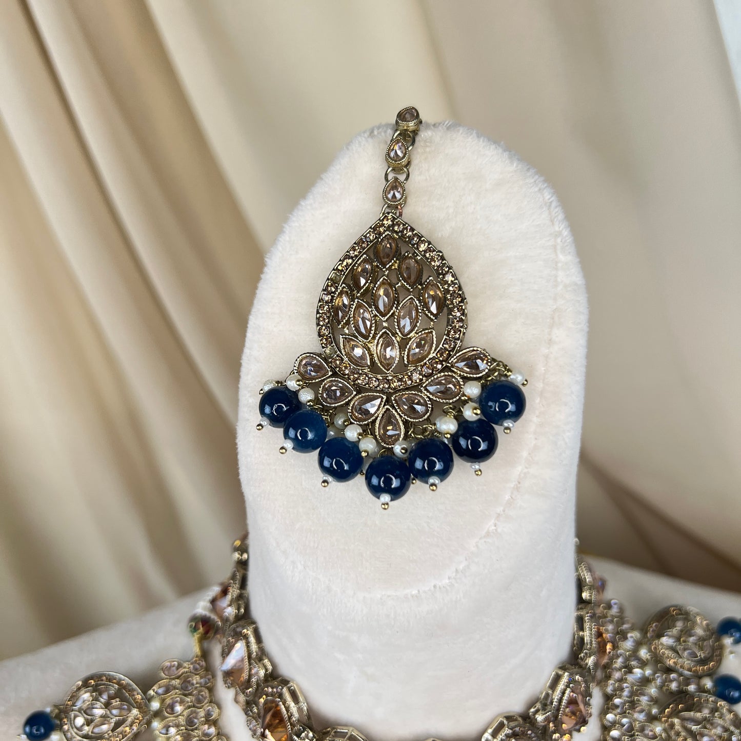 Double Choker Semi Bridal Set