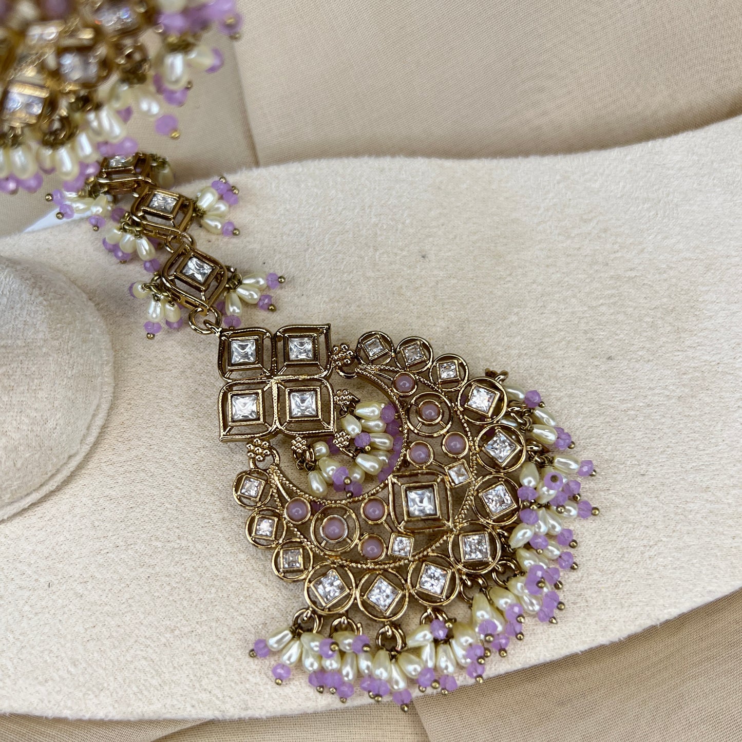 Kundan Oversized Earring and Tikka Set