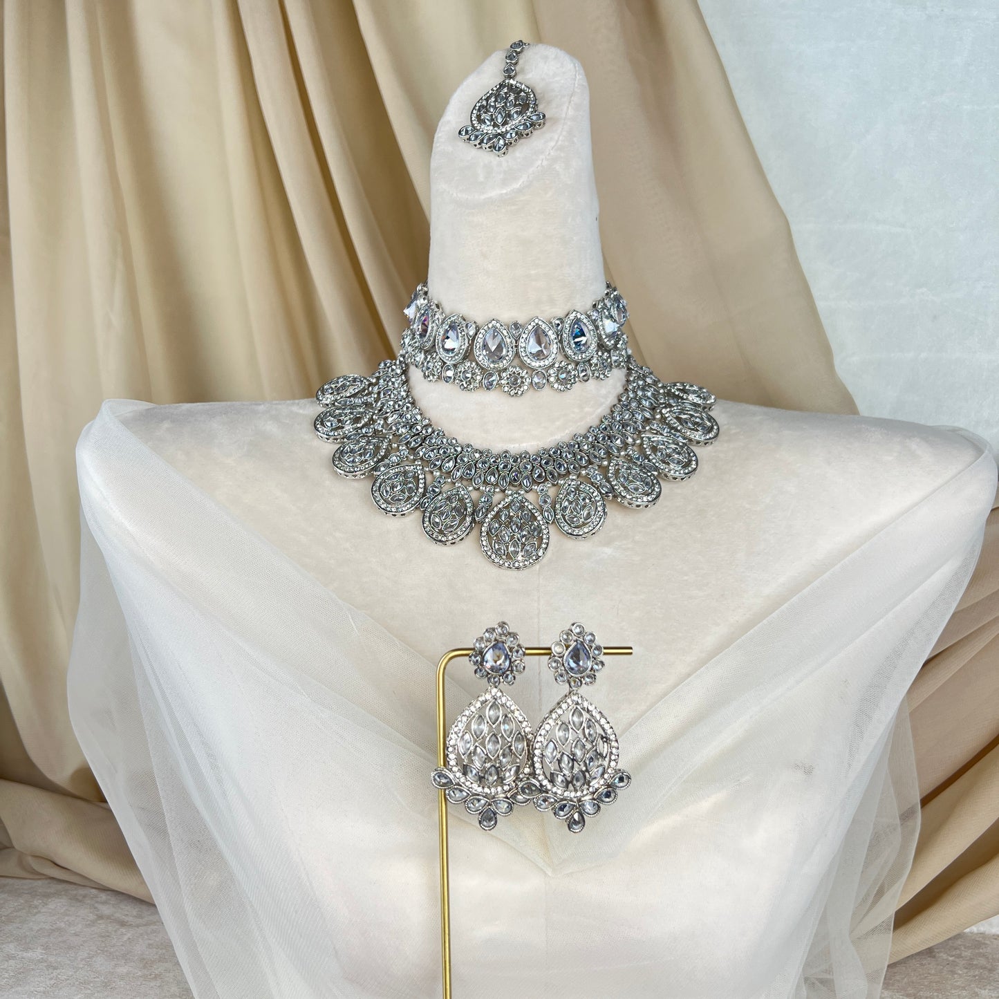 Double Choker Semi Bridal Set